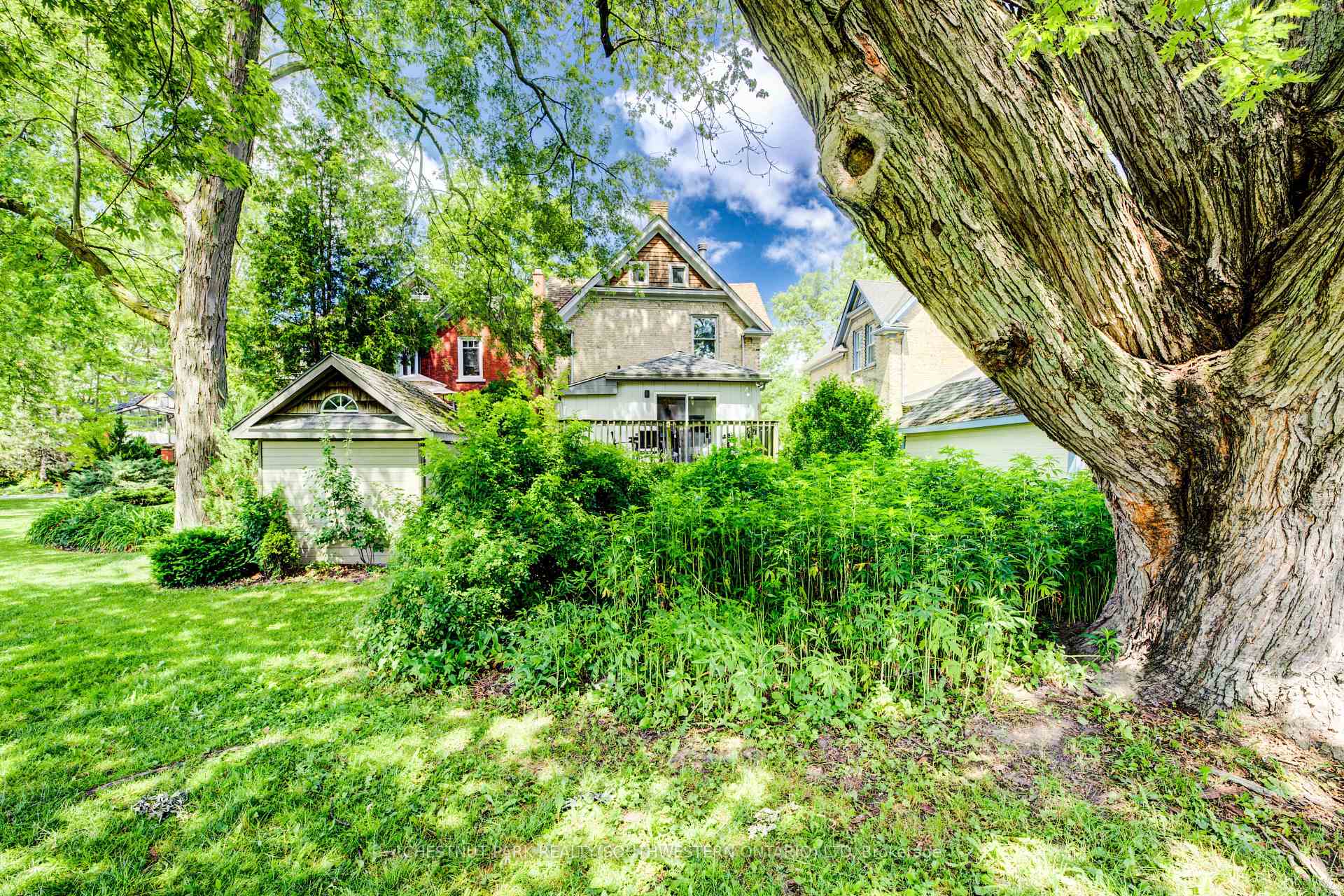 Photo 9 of 23 Richmond Avenue, Kitchener — HOMEH