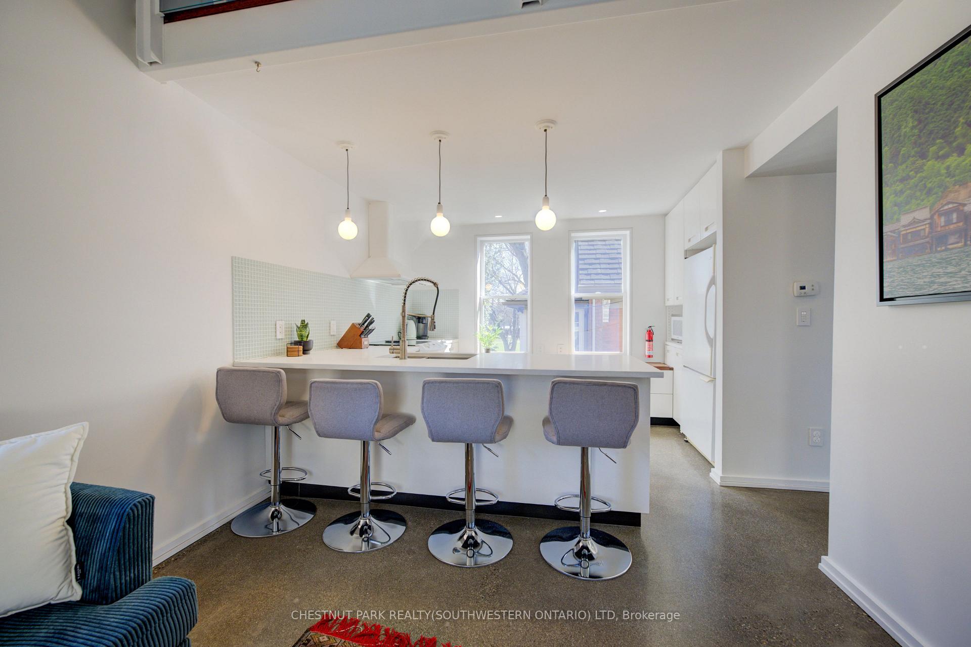 Photo 30 of 23 Richmond Avenue, Kitchener — HOMEH