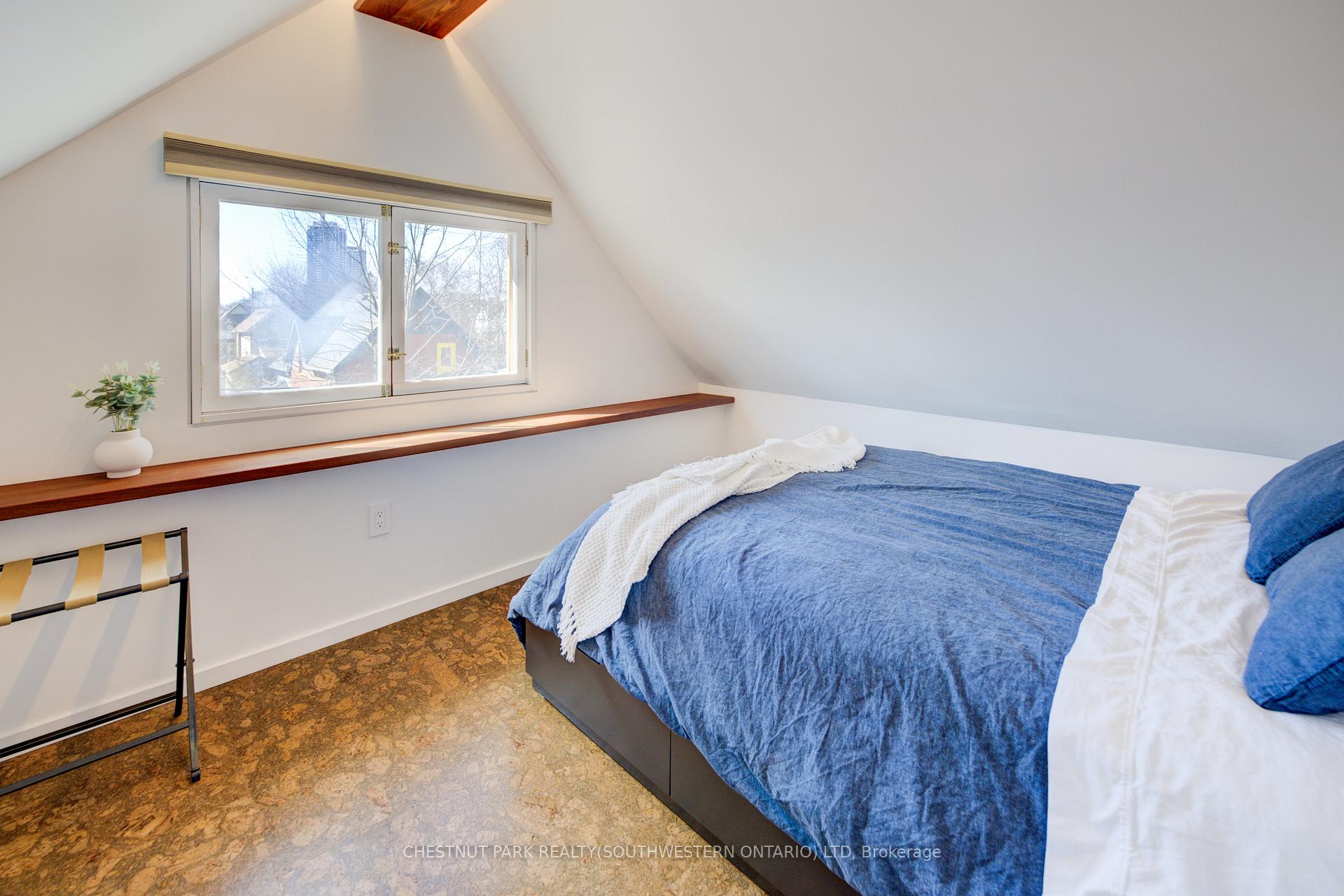 Photo 43 of 23 Richmond Avenue, Kitchener — HOMEH