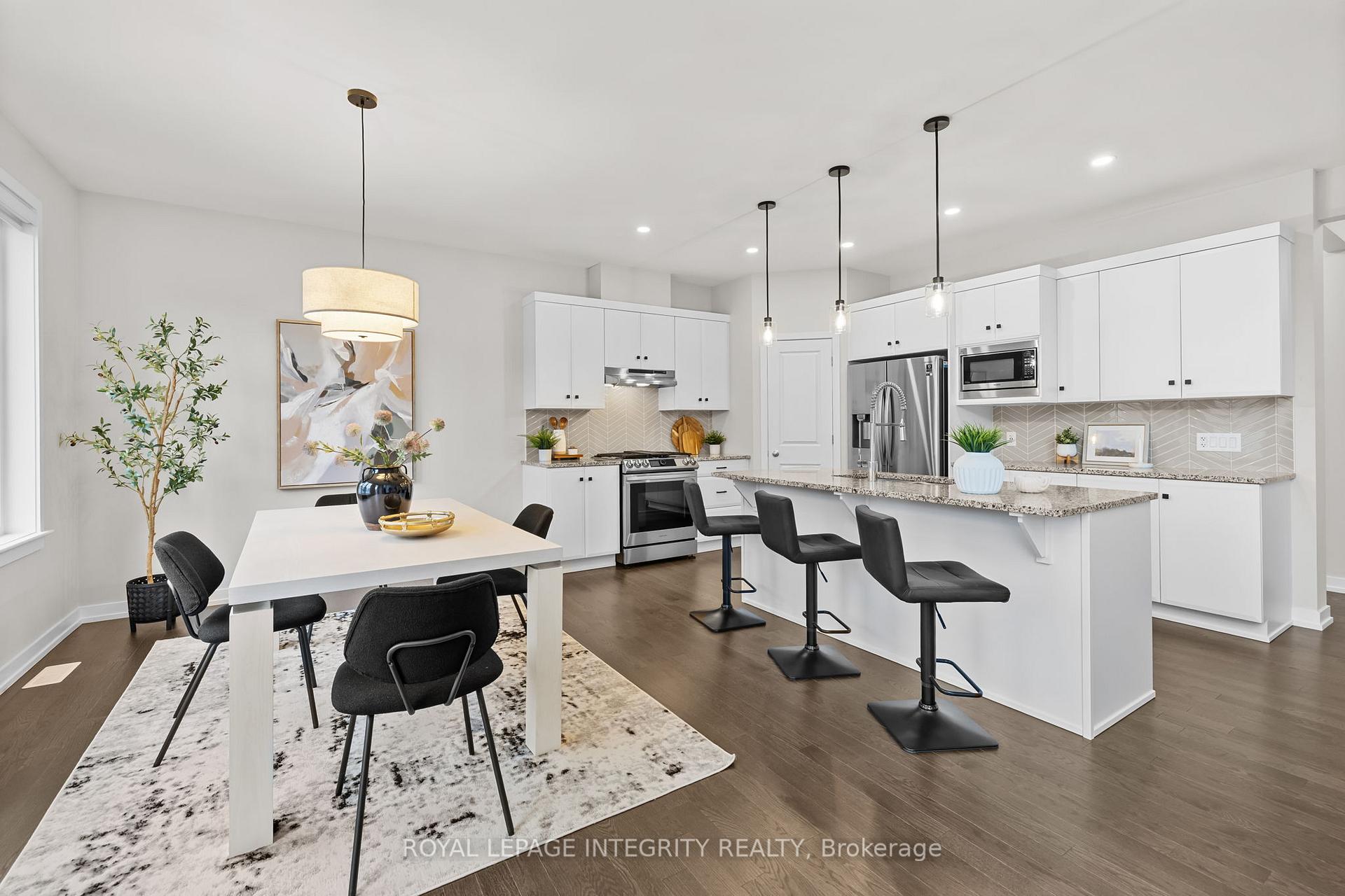 Photo 13 of 428 Gidran Circle, Ottawa, Kanata - Emerald Meadows/Trailwest — HOMEH