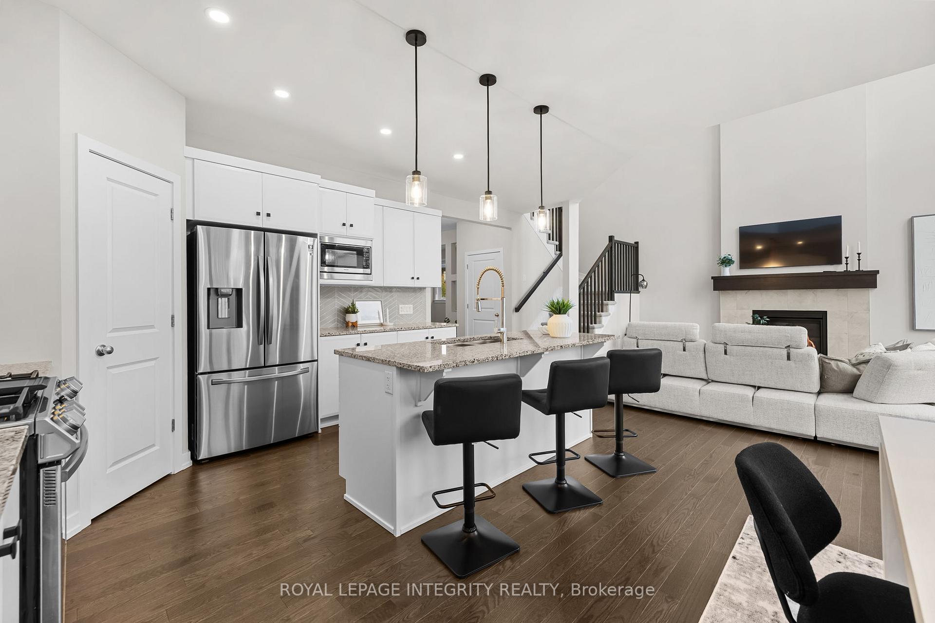 Photo 14 of 428 Gidran Circle, Ottawa, Kanata - Emerald Meadows/Trailwest — HOMEH
