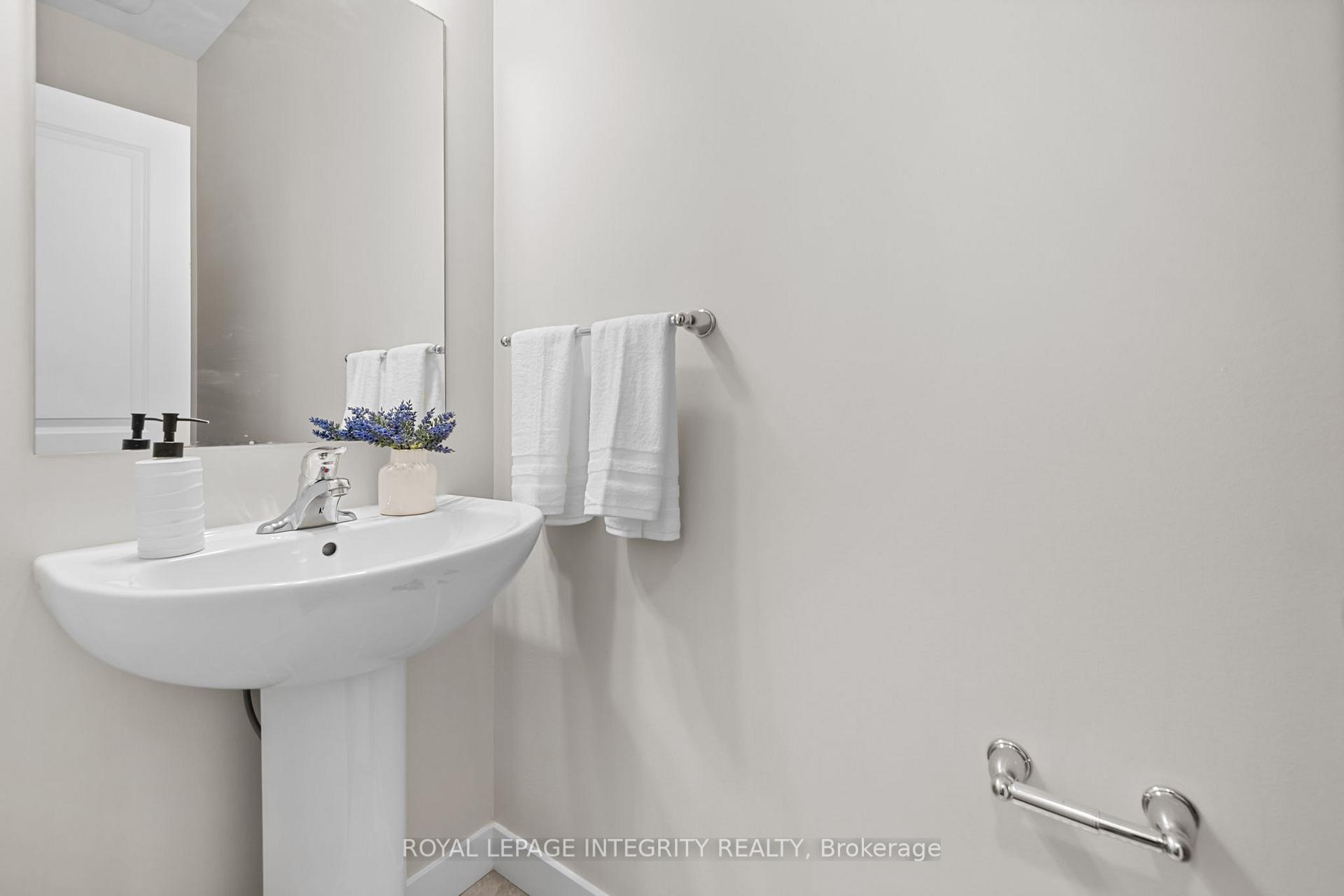 Photo 17 of 428 Gidran Circle, Ottawa, Kanata - Emerald Meadows/Trailwest — HOMEH