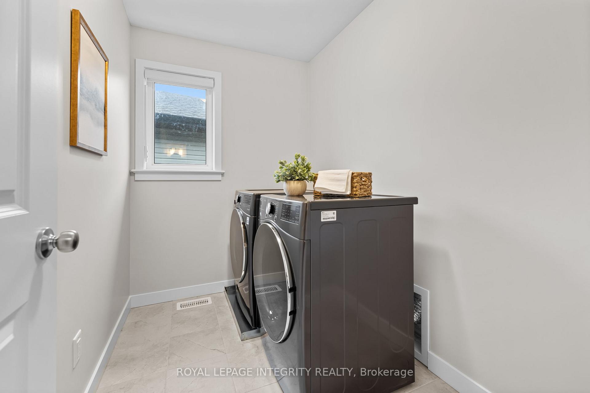 Photo 34 of 428 Gidran Circle, Ottawa, Kanata - Emerald Meadows/Trailwest — HOMEH