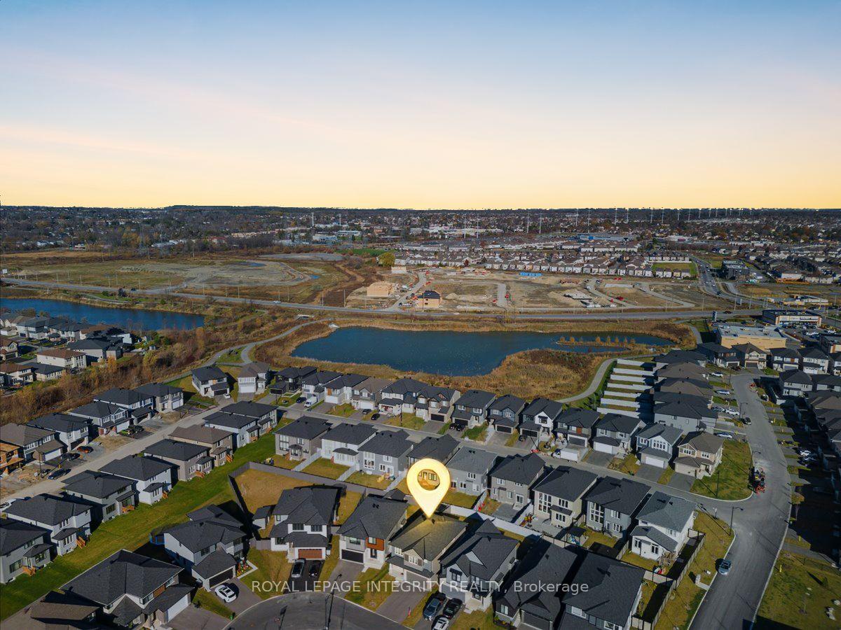 Photo 37 of 428 Gidran Circle, Ottawa, Kanata - Emerald Meadows/Trailwest — HOMEH