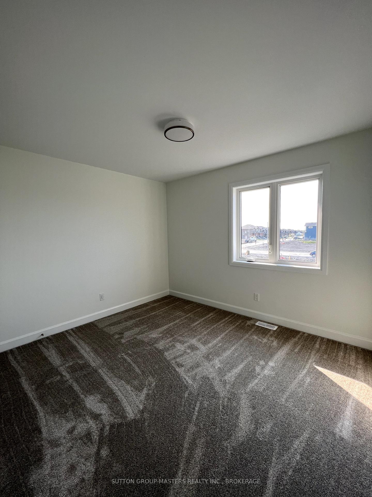 Photo 17 of 201 Superior Drive, Loyalist, Amherstview — HOMEH