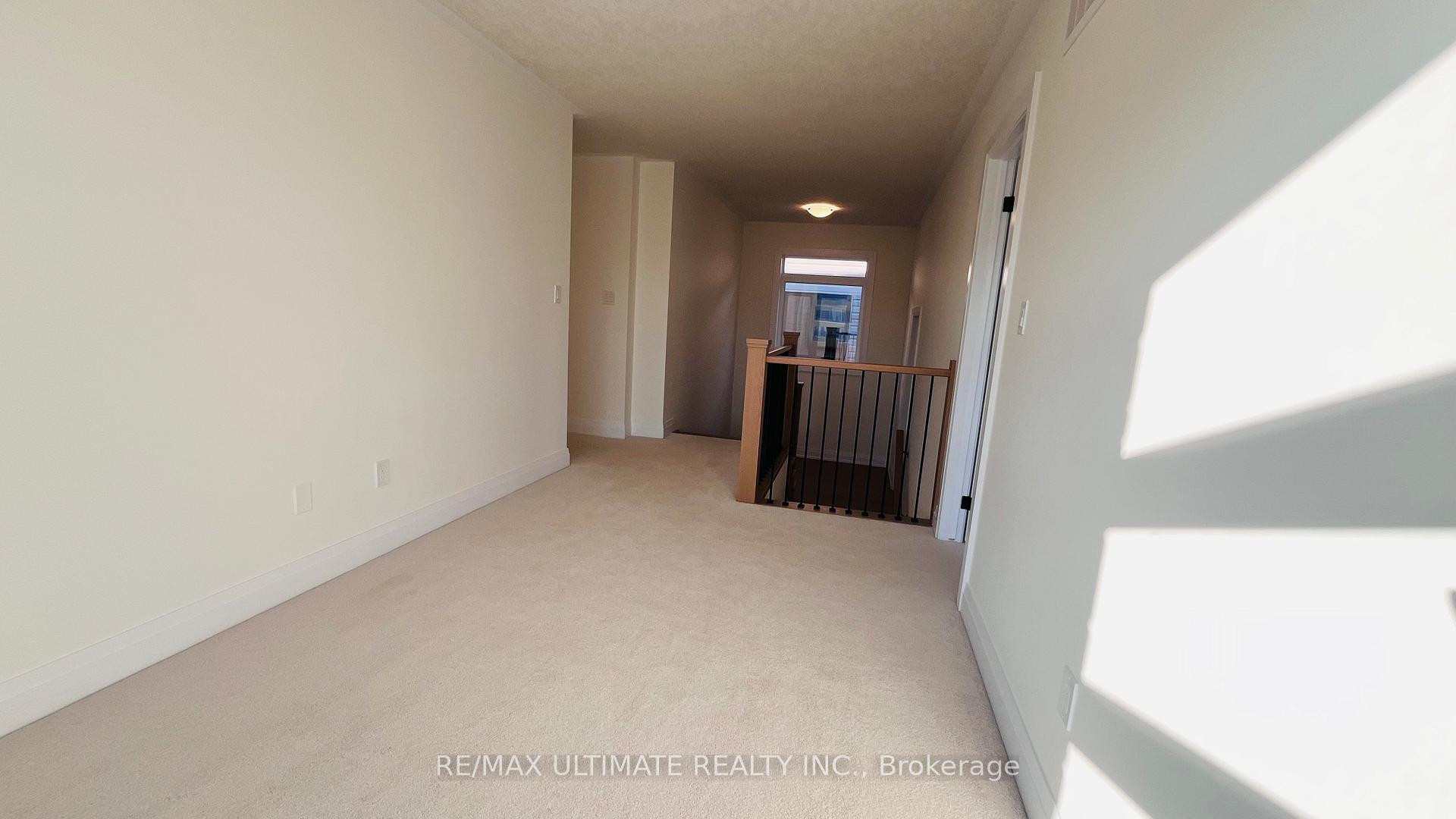 Photo 21 of 70 Shaded Creek Drive, Kitchener — HOMEH