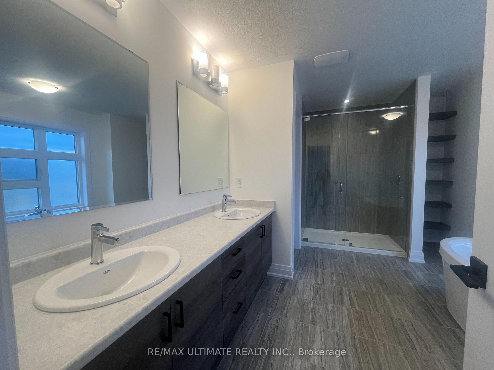 Photo 25 of 70 Shaded Creek Drive, Kitchener — HOMEH