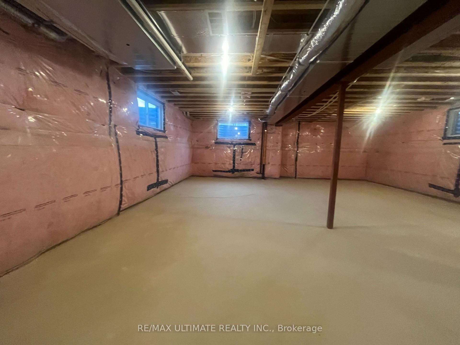 Photo 37 of 70 Shaded Creek Drive, Kitchener — HOMEH
