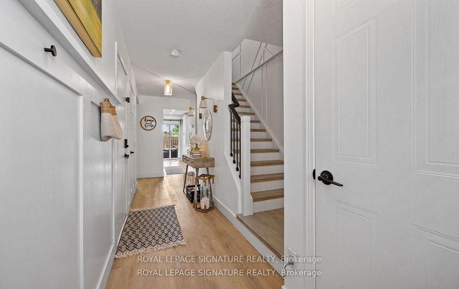 Photo 5 of 737 Fairway Court, Kitchener — HOMEH