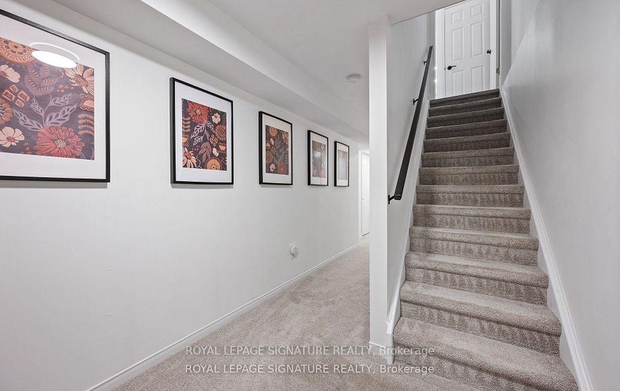 Photo 22 of 737 Fairway Court, Kitchener — HOMEH