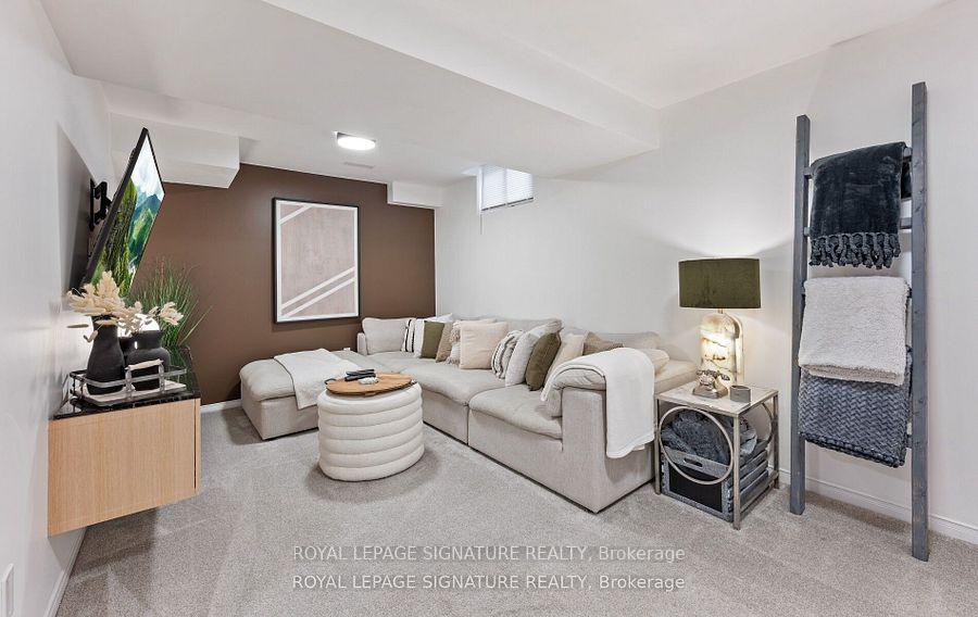 Photo 23 of 737 Fairway Court, Kitchener — HOMEH