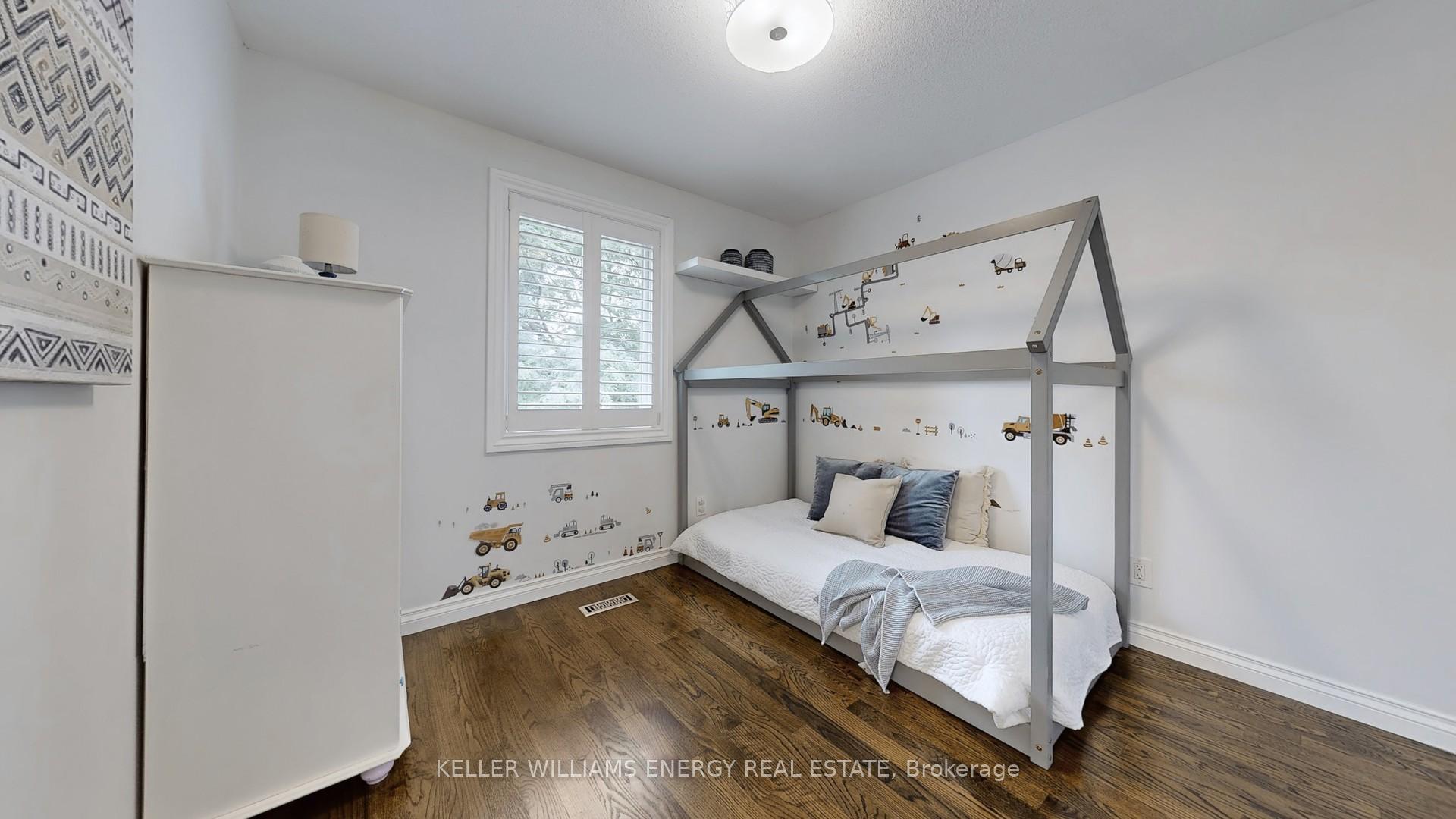Photo 27 of 29 Fry Court, Markham, Markham Village — HOMEH