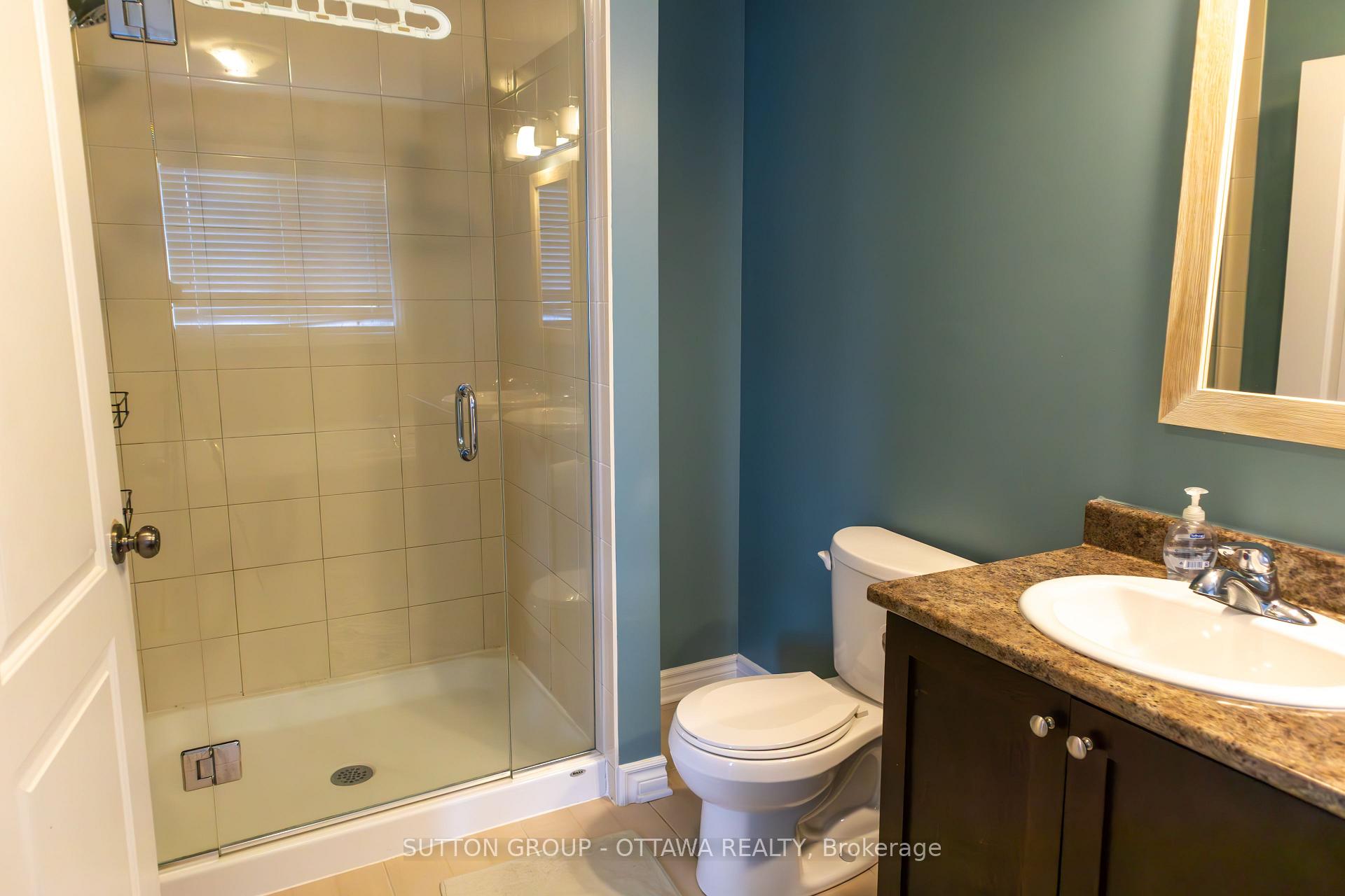 Photo 25 of 654 Moorpark Avenue, Ottawa, Kanata - Emerald Meadows/Trailwest — HOMEH