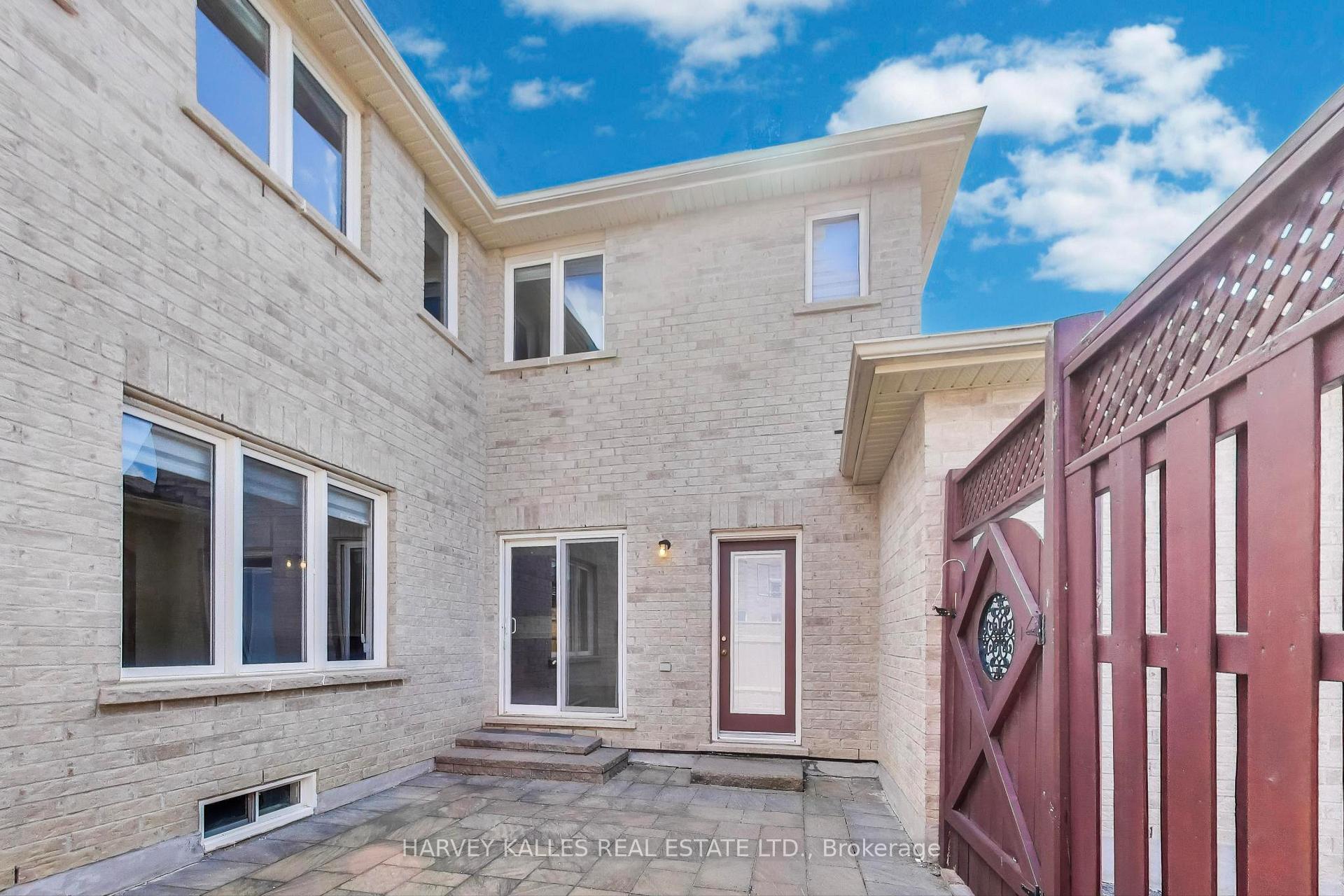 Photo 31 of 802 Cornell Rouge Boulevard, Markham, Cornell — HOMEH