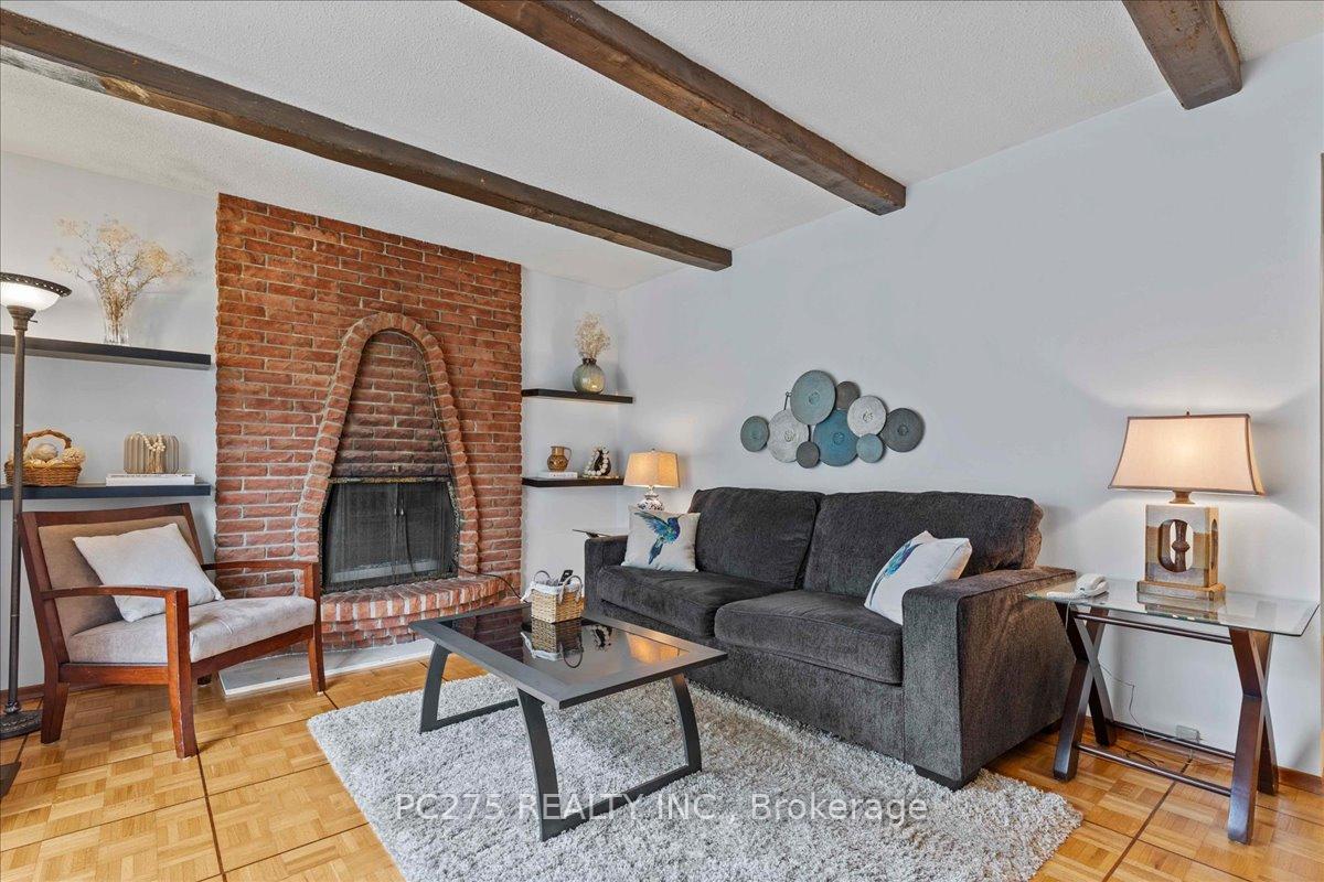 Photo 21 of 184 Forestwood Drive, Kitchener — HOMEH