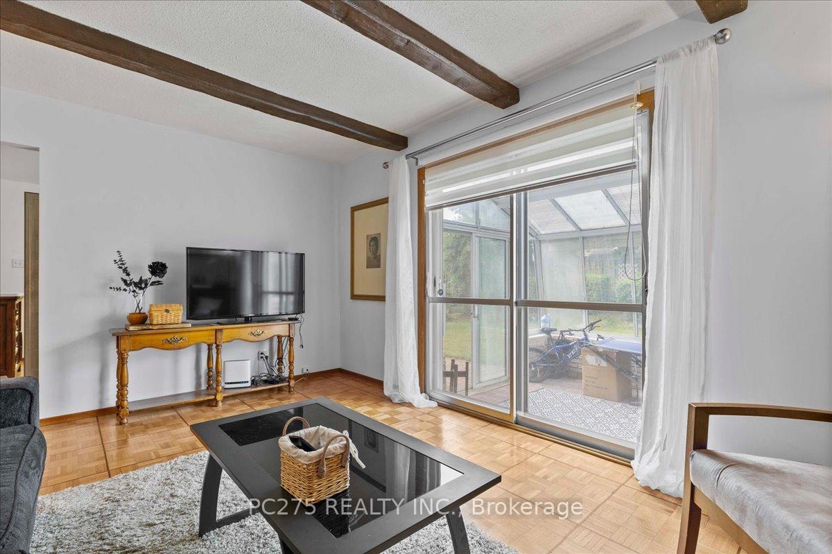 Photo 22 of 184 Forestwood Drive, Kitchener — HOMEH