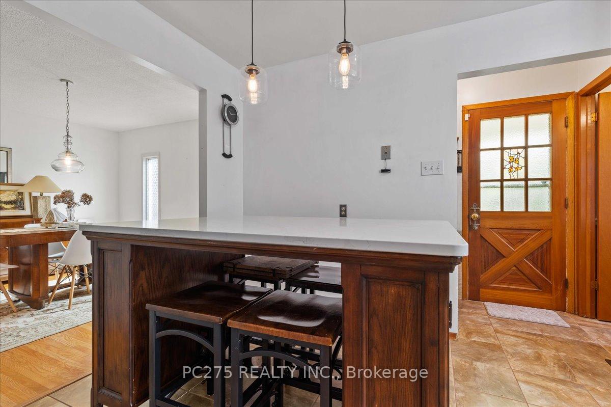 Photo 35 of 184 Forestwood Drive, Kitchener — HOMEH