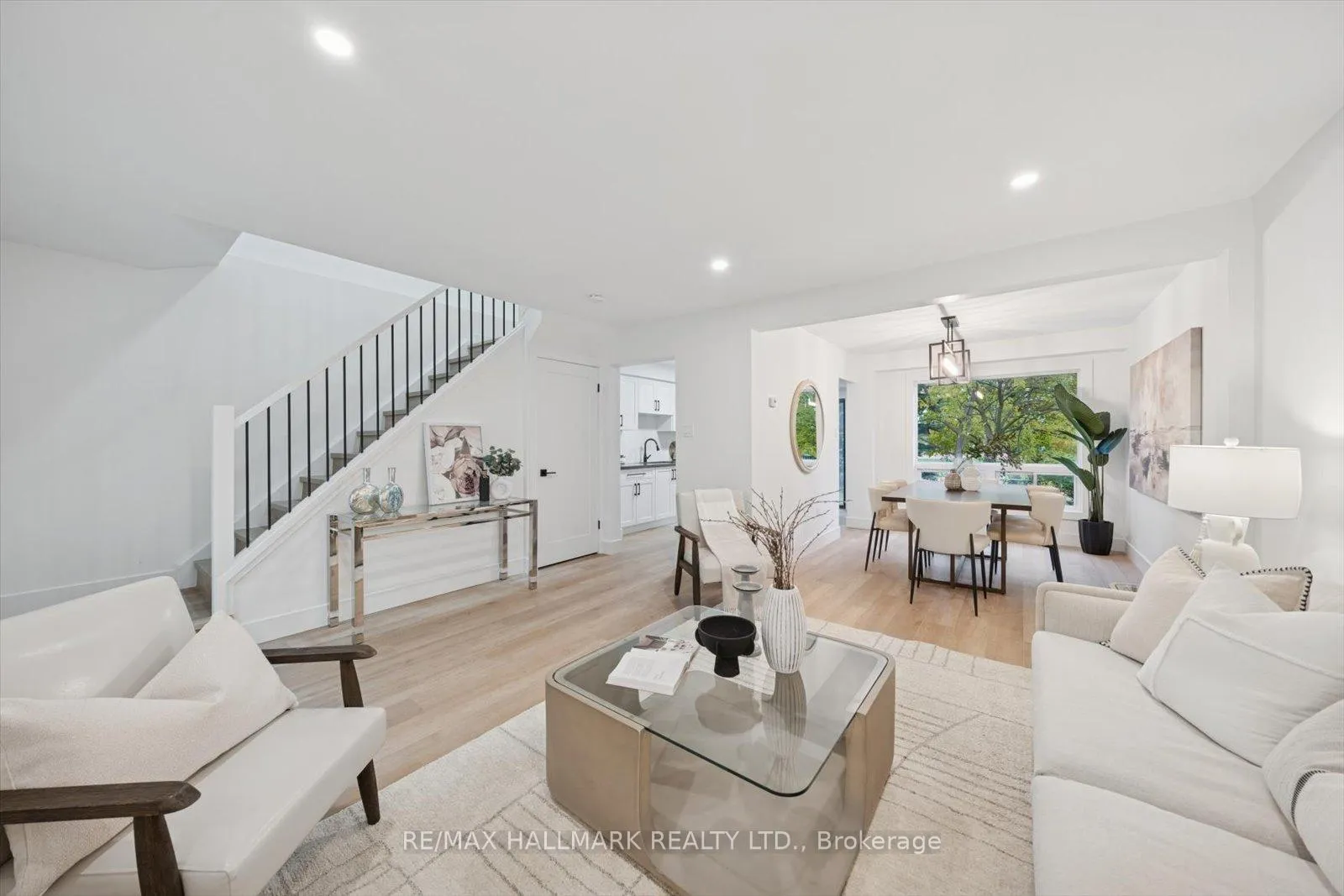Photo 21 of 62 Pepperell Crescent, Markham, Milliken Mills West — HOMEH