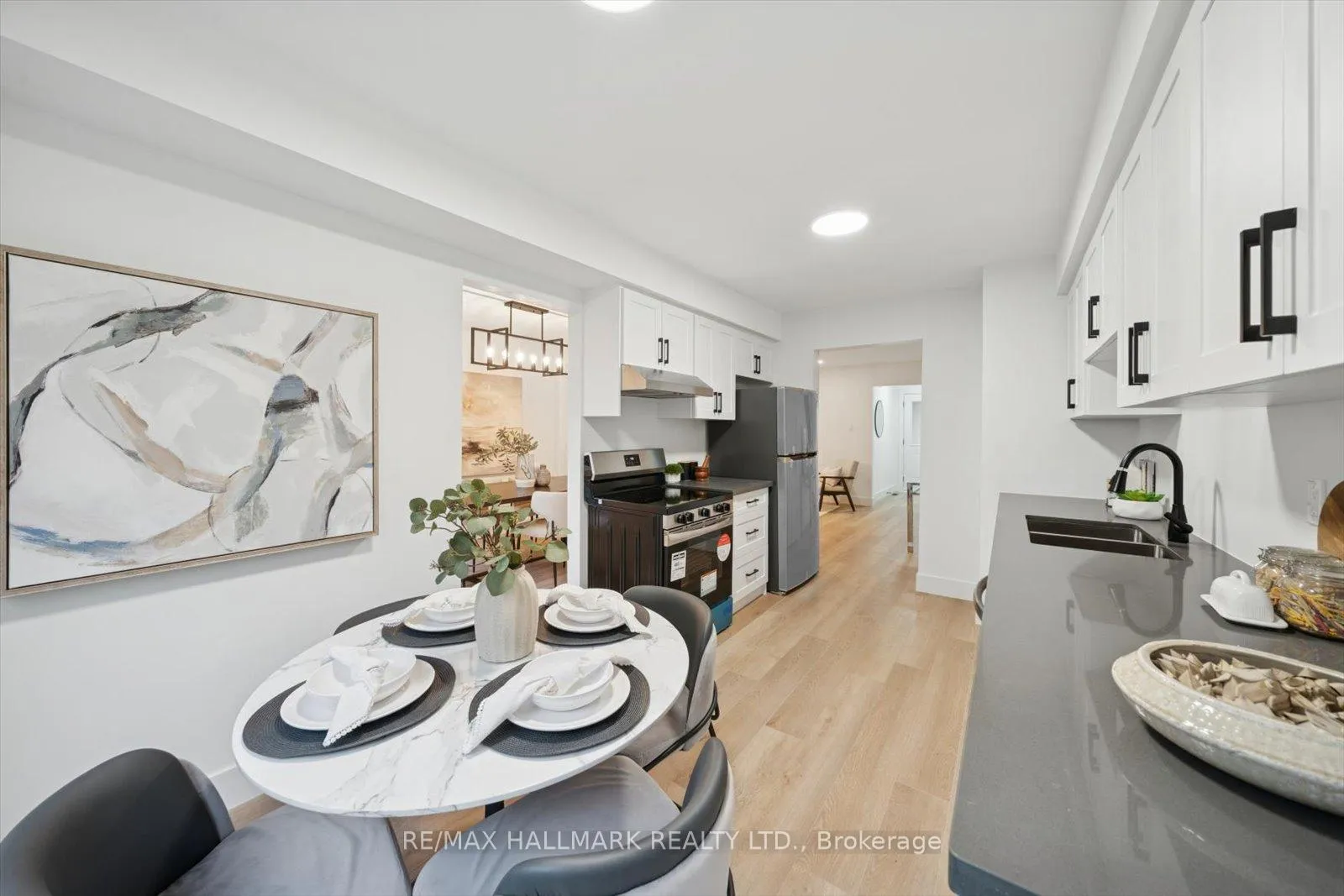 Photo 31 of 62 Pepperell Crescent, Markham, Milliken Mills West — HOMEH