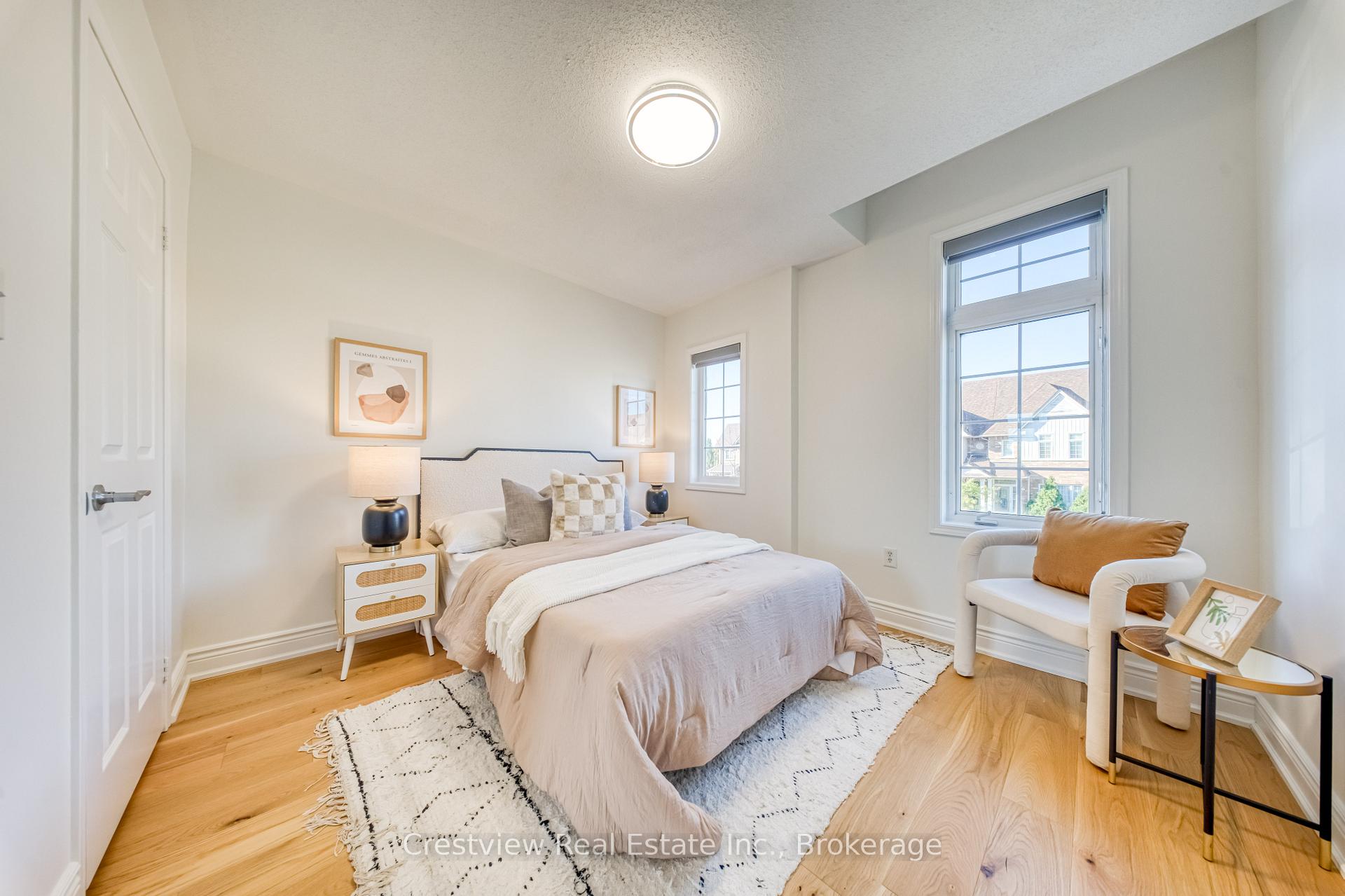 Photo 21 of 733 Bur Oak Avenue, Markham, Wismer — HOMEH