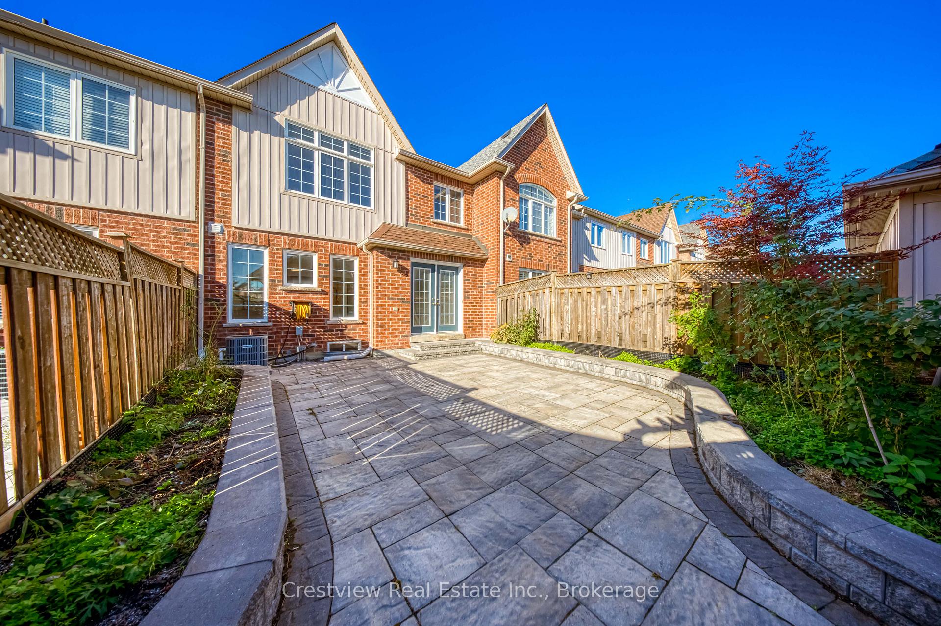 Photo 26 of 733 Bur Oak Avenue, Markham, Wismer — HOMEH
