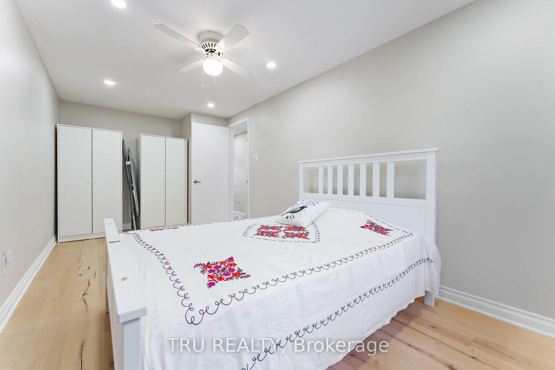 Photo 19 of 30 Shearer Crescent, Ottawa, Kanata - Katimavik — HOMEH