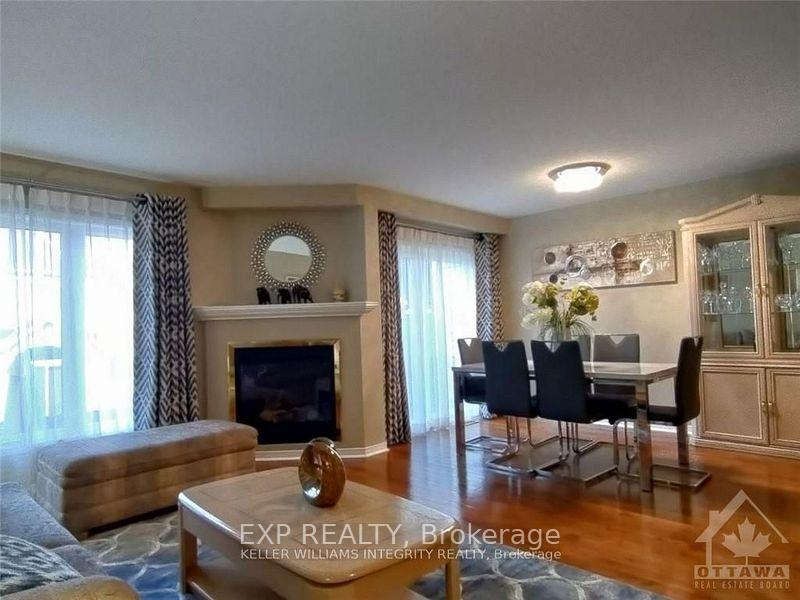 Photo 14 of 428 Breckenridge Crescent, Ottawa, Kanata - Morgan's Grant/South March — HOMEH