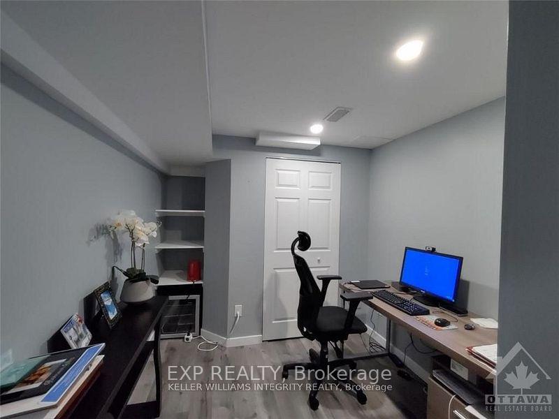 Photo 39 of 428 Breckenridge Crescent, Ottawa, Kanata - Morgan's Grant/South March — HOMEH