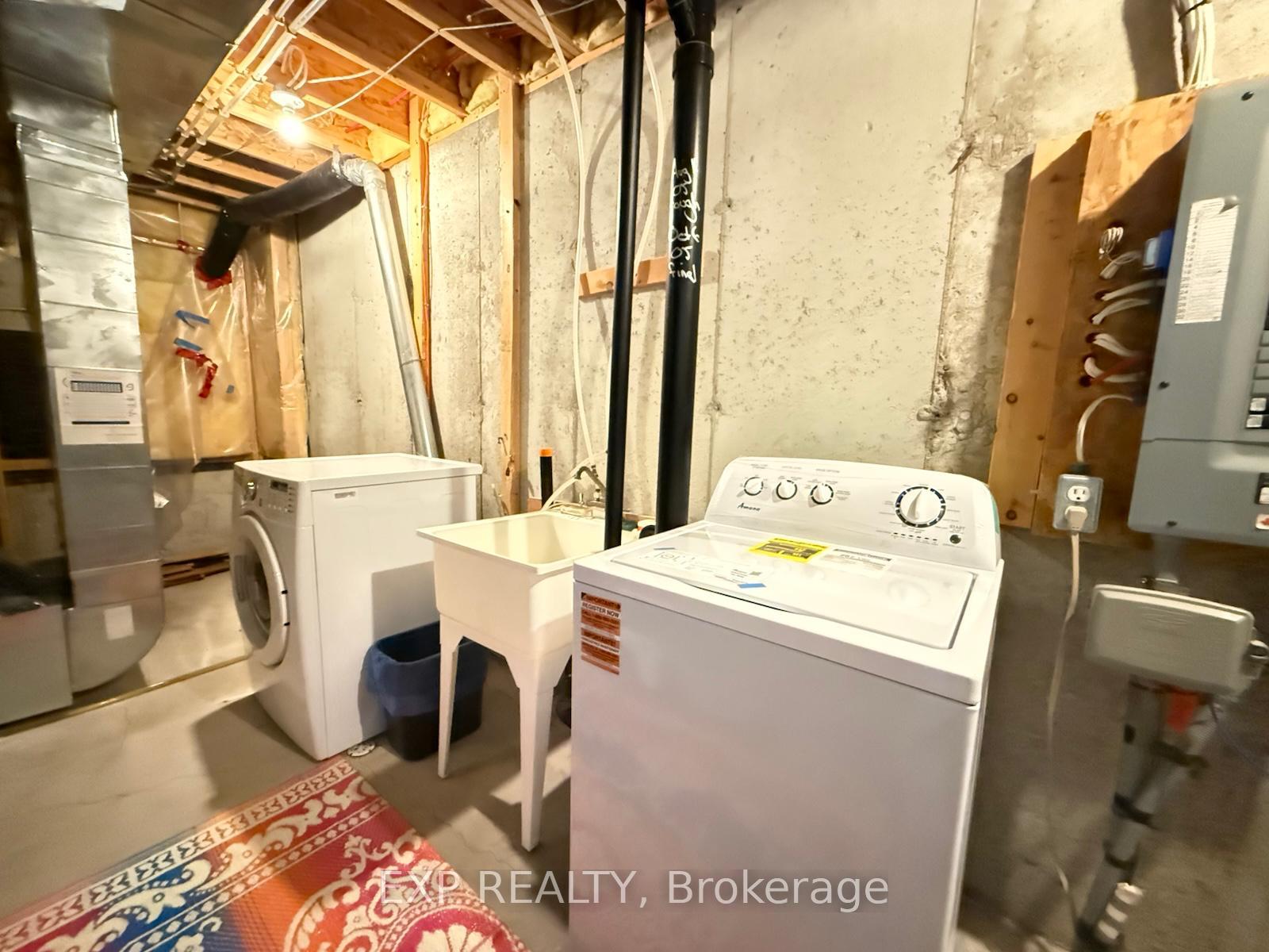 Photo 40 of 428 Breckenridge Crescent, Ottawa, Kanata - Morgan's Grant/South March — HOMEH