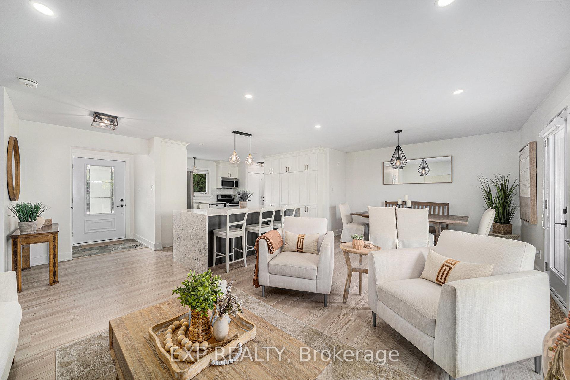 Photo 6 of 203 Penfield Drive, Ottawa, Kanata - Beaverbrook — HOMEH