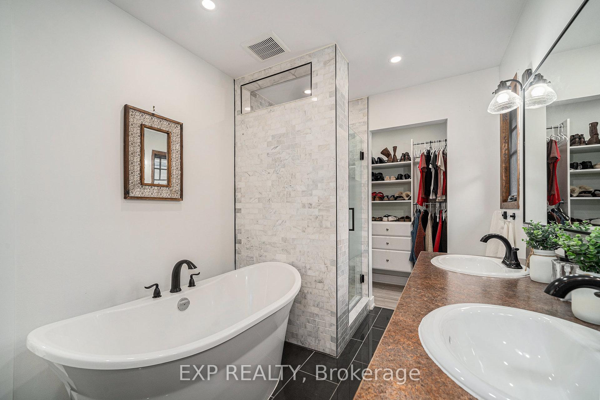 Photo 18 of 203 Penfield Drive, Ottawa, Kanata - Beaverbrook — HOMEH