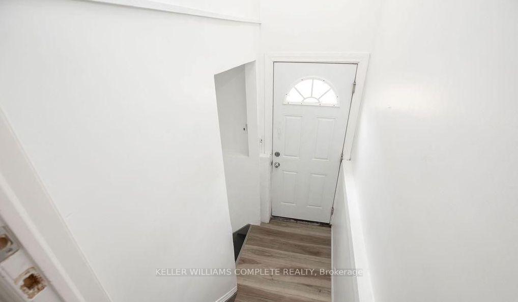 Photo 2 of Unit Bsmt, 771 Rennie Street, Hamilton, Parkview — HOMEH