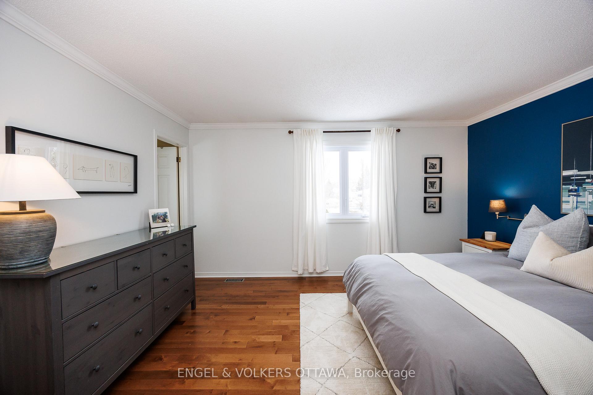 Photo 20 of 1516 Blue Rock Avenue, Ottawa, Kars — HOMEH