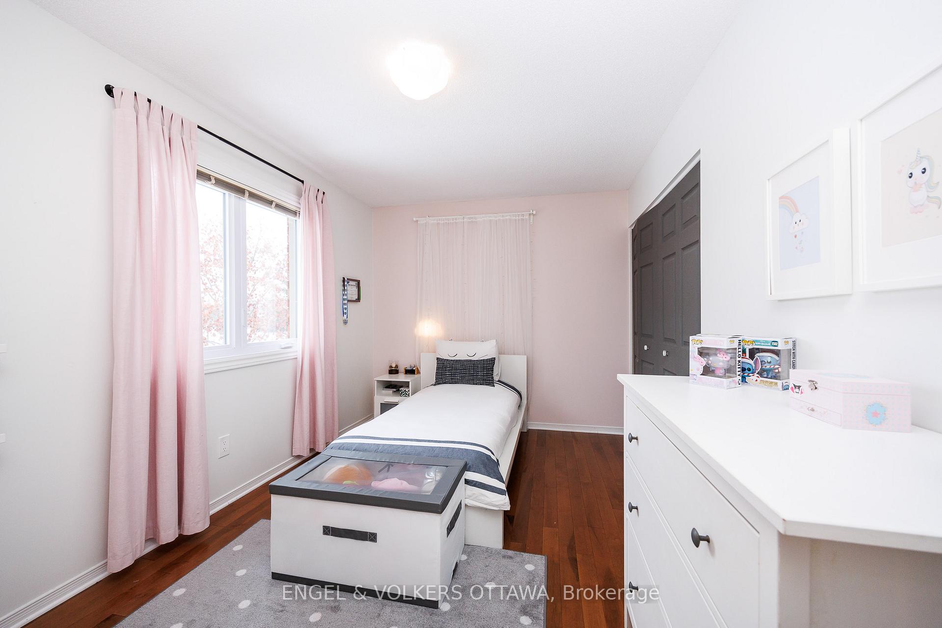 Photo 26 of 1516 Blue Rock Avenue, Ottawa, Kars — HOMEH