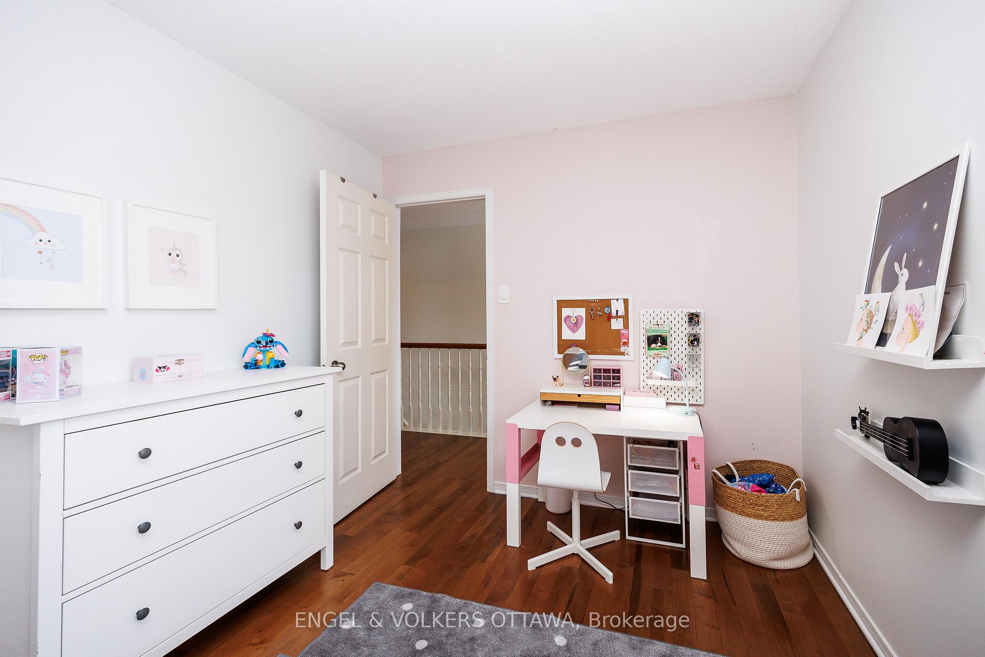 Photo 27 of 1516 Blue Rock Avenue, Ottawa, Kars — HOMEH