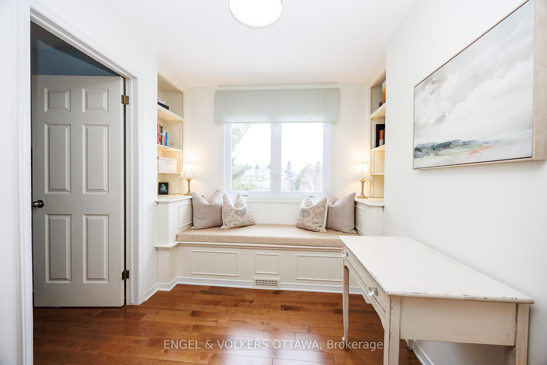 Photo 28 of 1516 Blue Rock Avenue, Ottawa, Kars — HOMEH