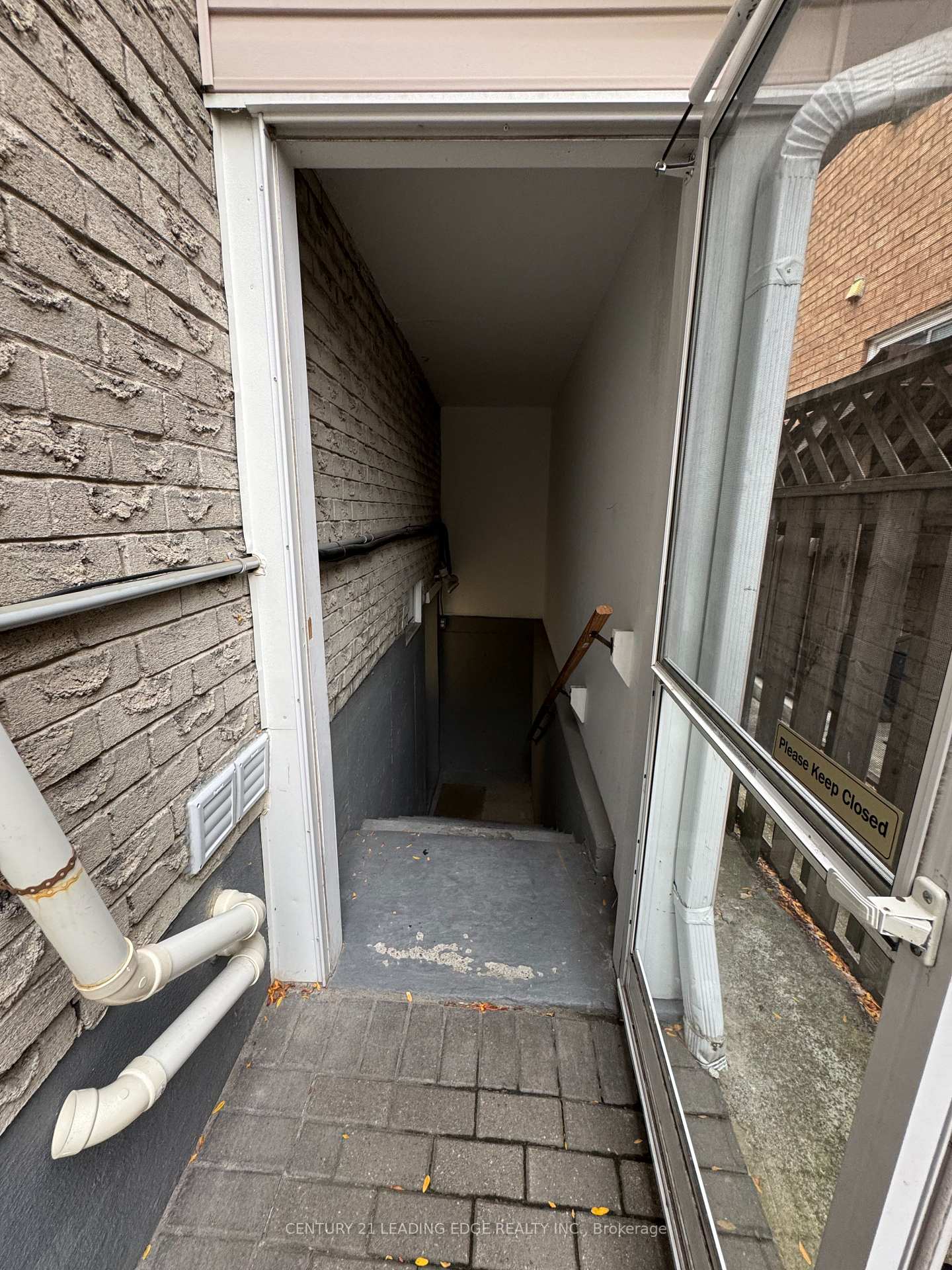 Photo 2 of Unit BSMT, 18 Coleraine Avenue, Markham, Middlefield — HOMEH