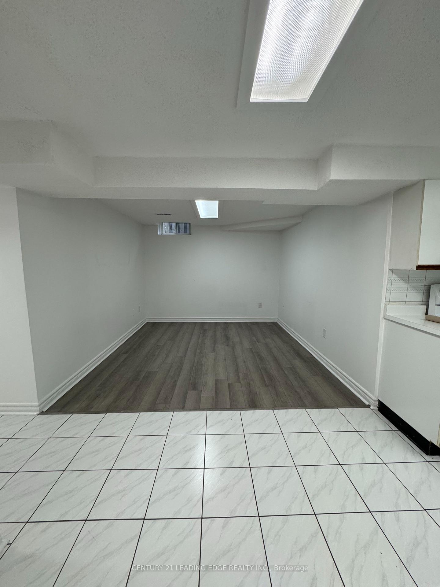 Photo 8 of Unit BSMT, 18 Coleraine Avenue, Markham, Middlefield — HOMEH