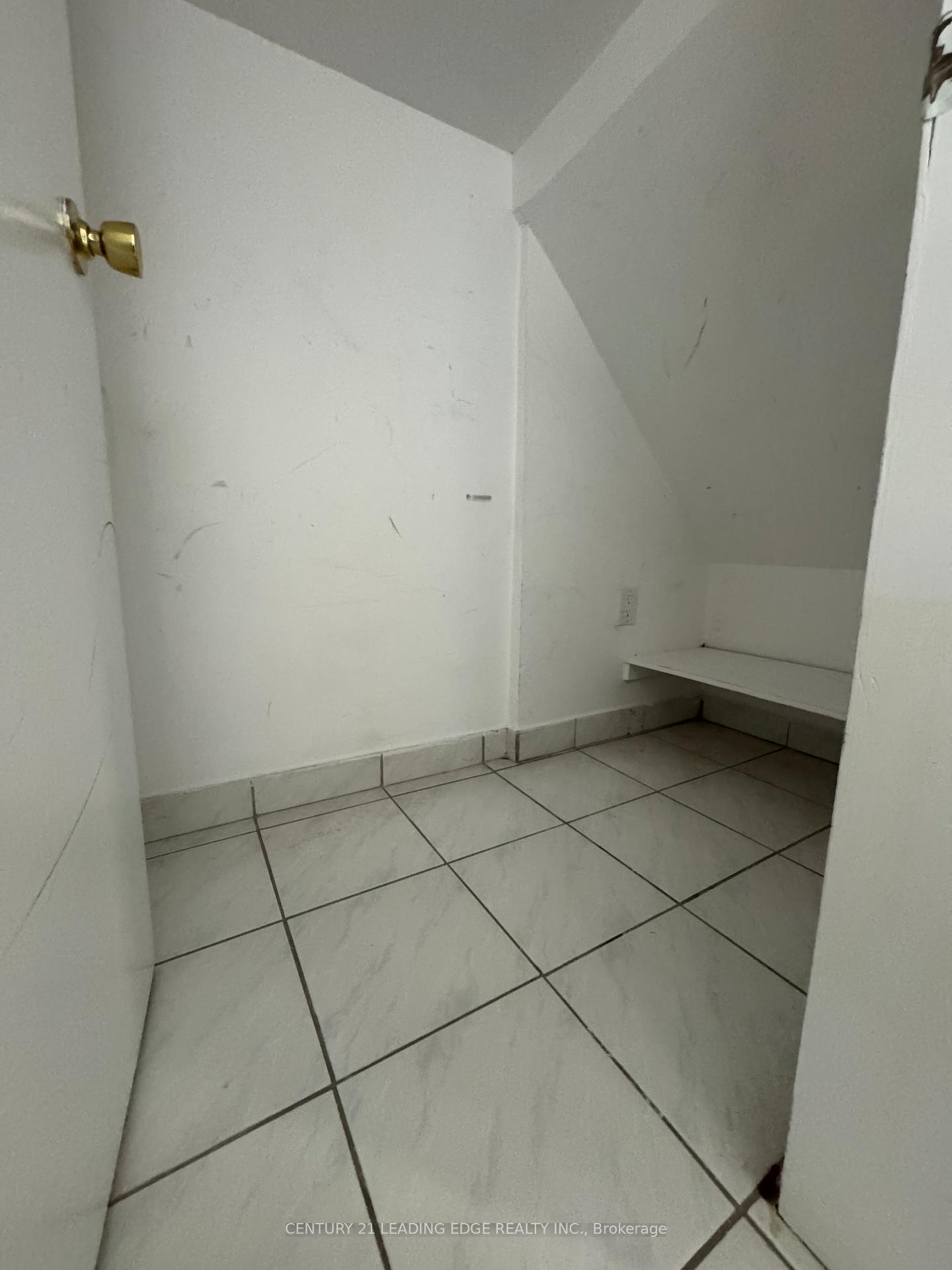 Photo 14 of Unit BSMT, 18 Coleraine Avenue, Markham, Middlefield — HOMEH