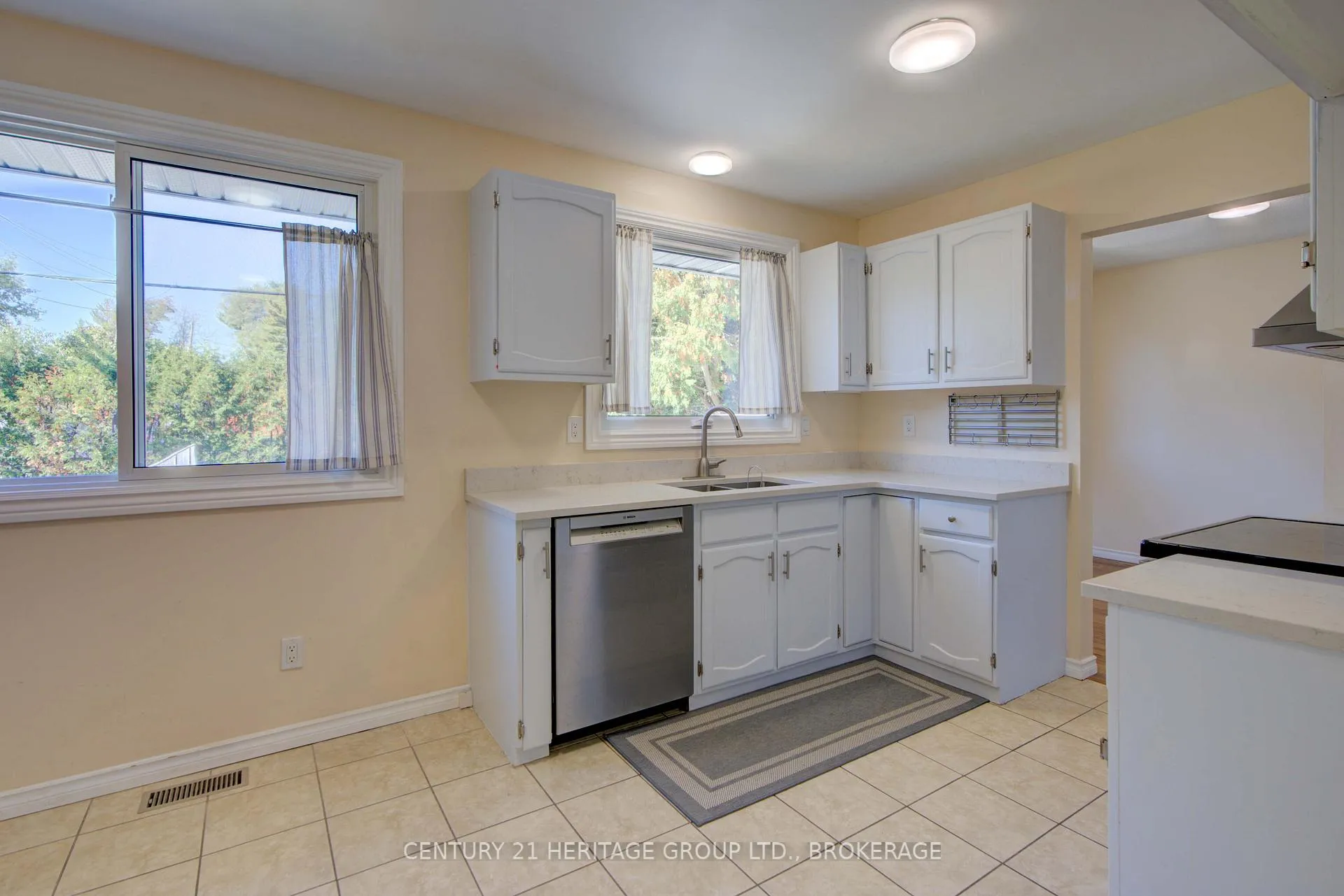 Photo 25 of 312 Boxwood Street, Kingston, South of Taylor-Kidd Blvd — HOMEH