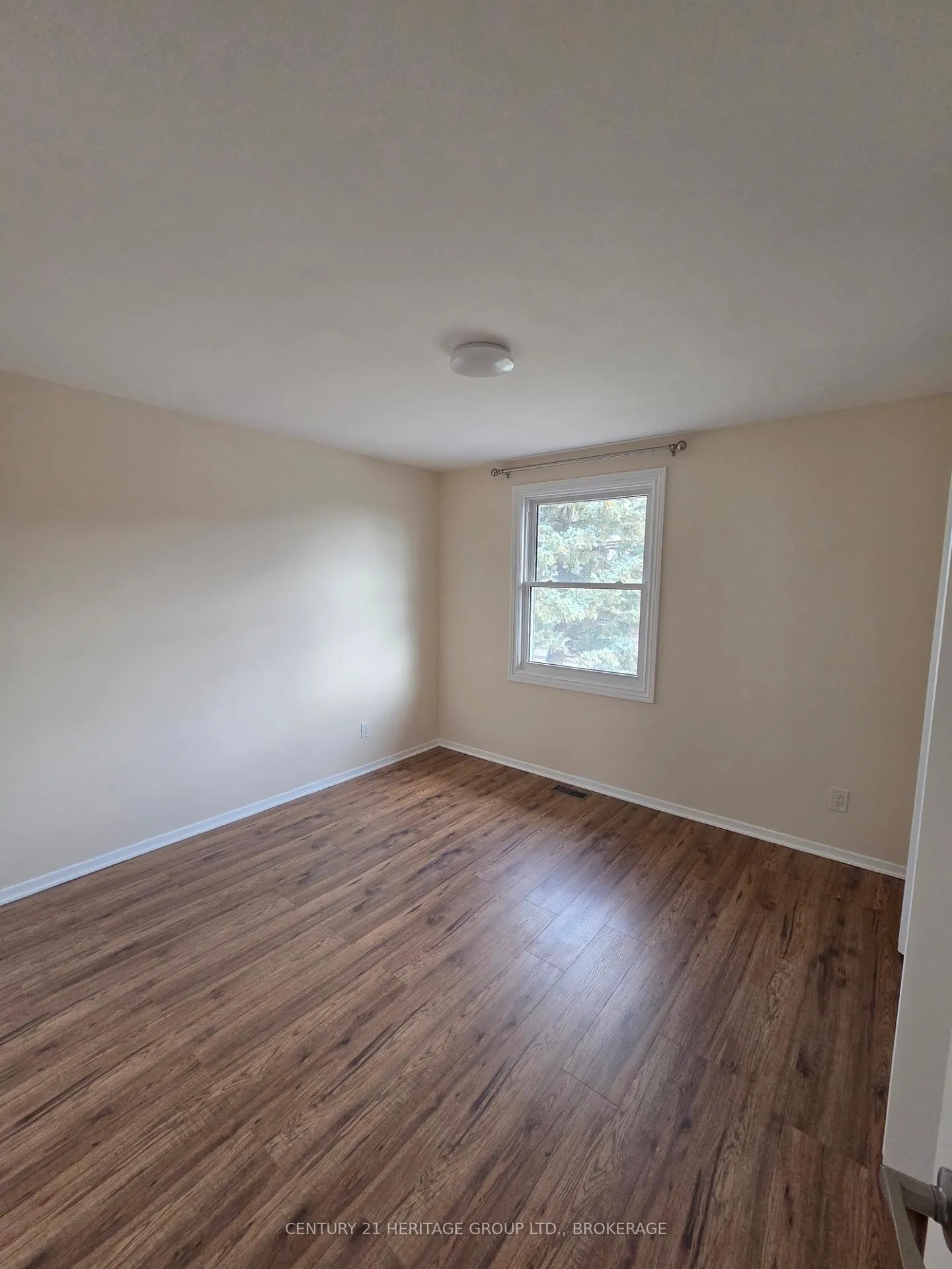 Photo 56 of 312 Boxwood Street, Kingston, South of Taylor-Kidd Blvd — HOMEH