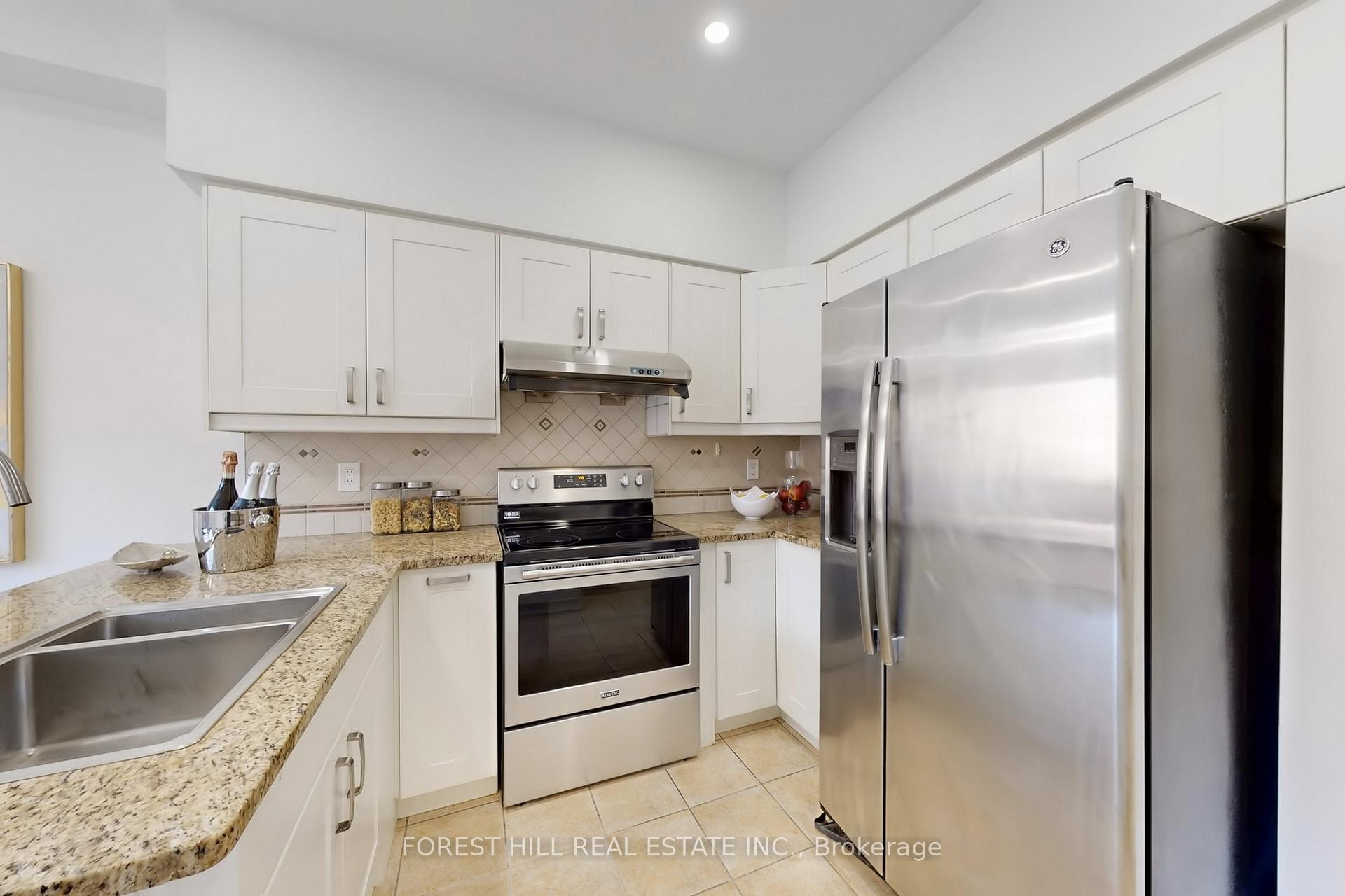 Photo 8 of 128 Weatherill Road, Markham, Berczy — HOMEH