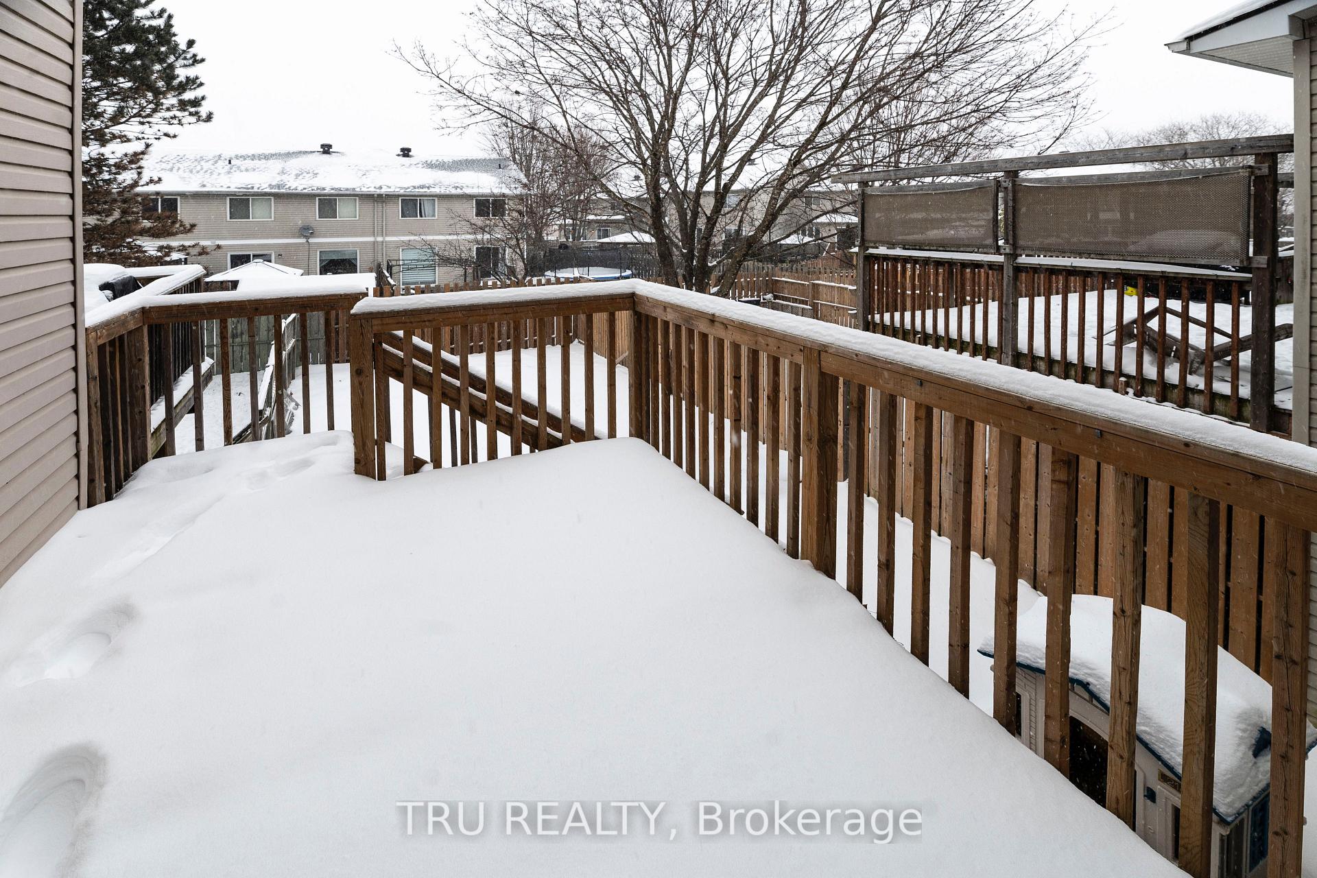 Photo 14 of 35 Helmsdale Drive, Ottawa, Kanata - Morgan's Grant/South March — HOMEH