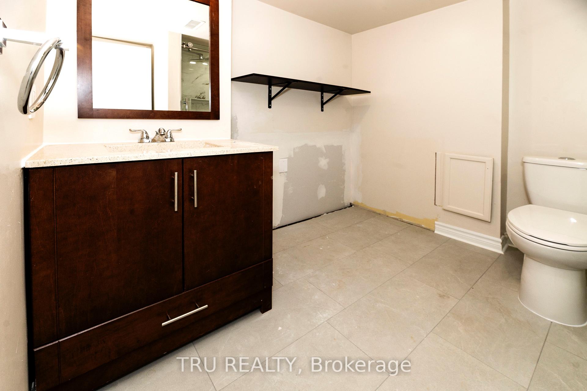Photo 26 of 35 Helmsdale Drive, Ottawa, Kanata - Morgan's Grant/South March — HOMEH