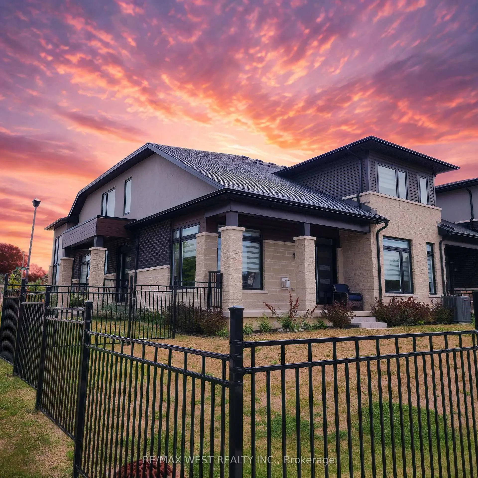 Photo 2 of 55 Welch Lane, Hamilton, Mountview — HOMEH
