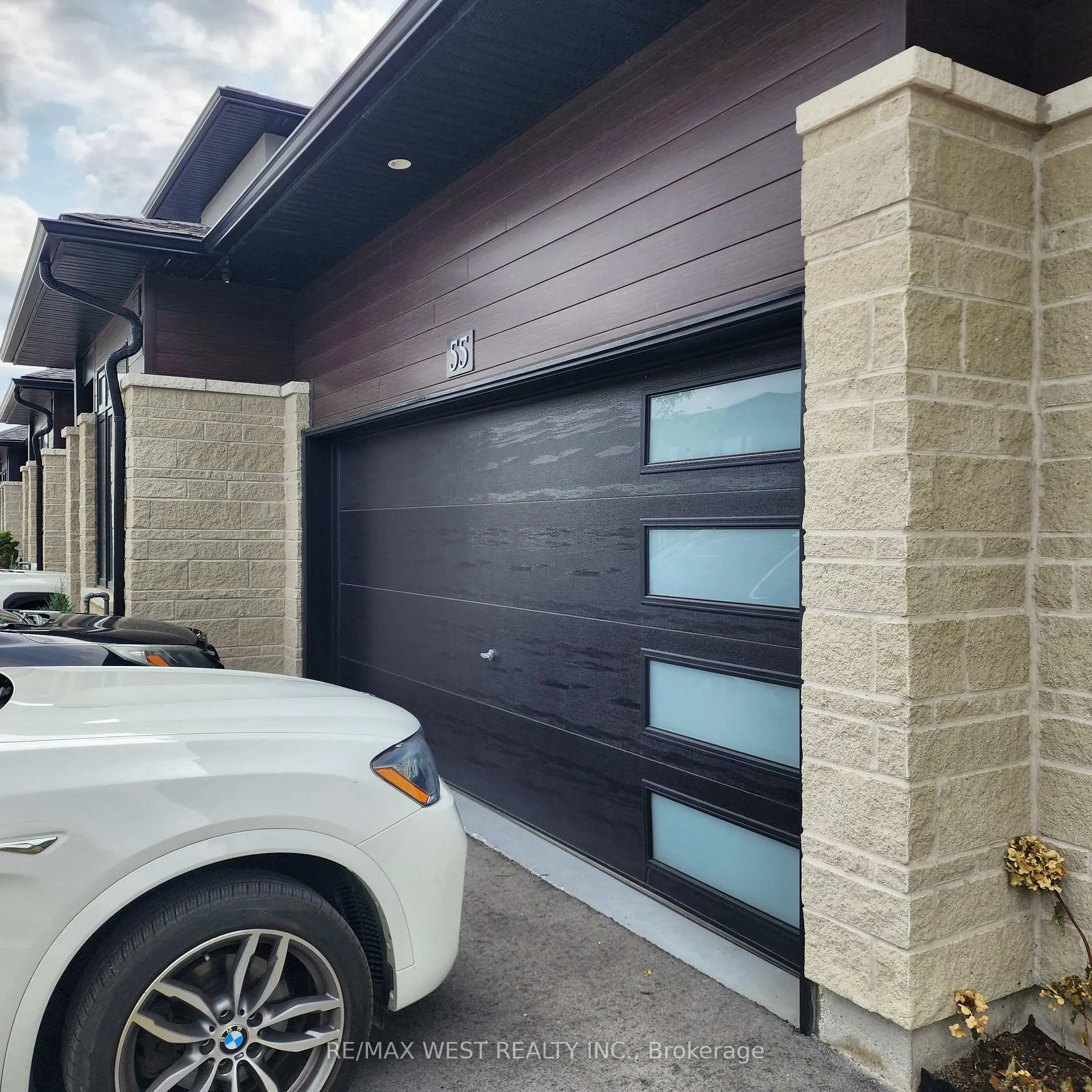 Photo 13 of 55 Welch Lane, Hamilton, Mountview — HOMEH