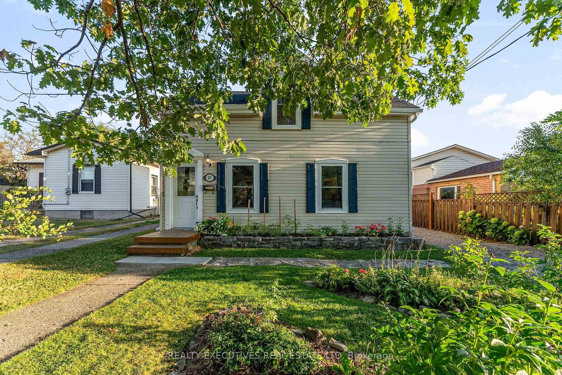 Photo 2 of 89 Churchill Street, Kingston, Central City West — HOMEH