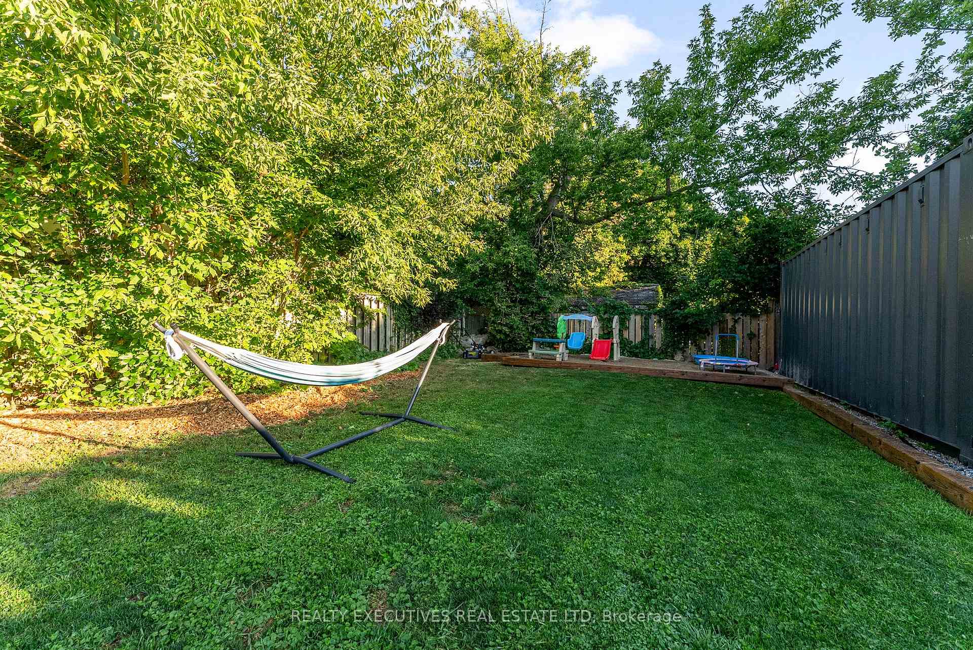 Photo 32 of 89 Churchill Street, Kingston, Central City West — HOMEH
