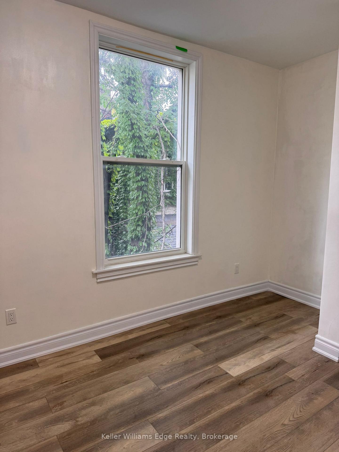 Photo 8 of Unit 2, 287 Hunter Street E, Hamilton, Corktown — HOMEH