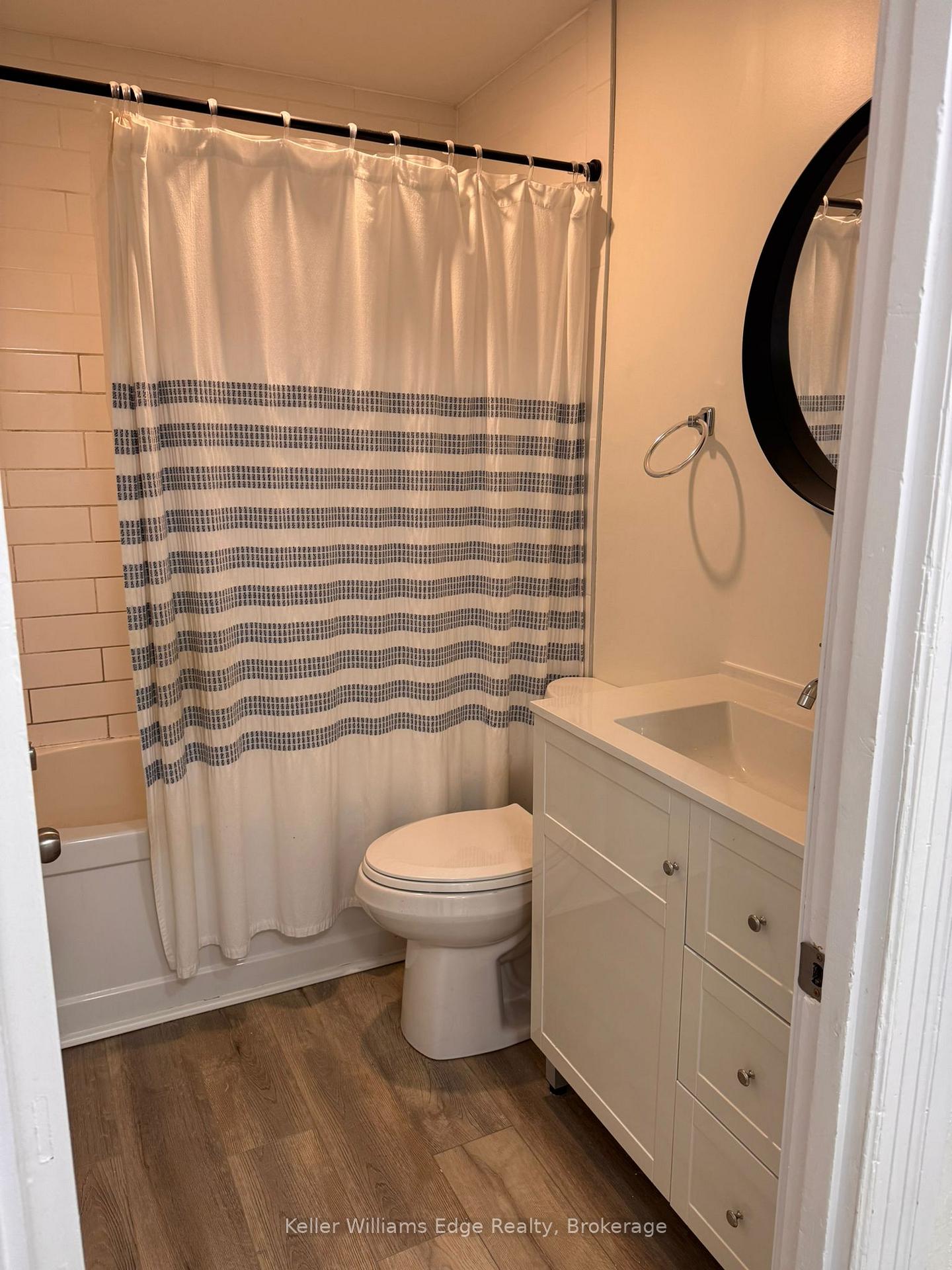 Photo 10 of Unit 2, 287 Hunter Street E, Hamilton, Corktown — HOMEH